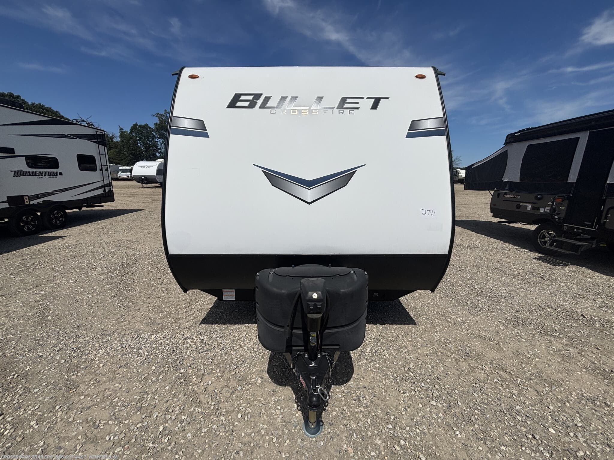 2022 Keystone Bullet Crossfire 1700BH - Used Travel Trailer For Sale by Crossroads Trailer Sales, Inc. in Newfield, New Jersey features Skylight, CO Detector, Leveling Jacks, Smoke Detector, Water Heater