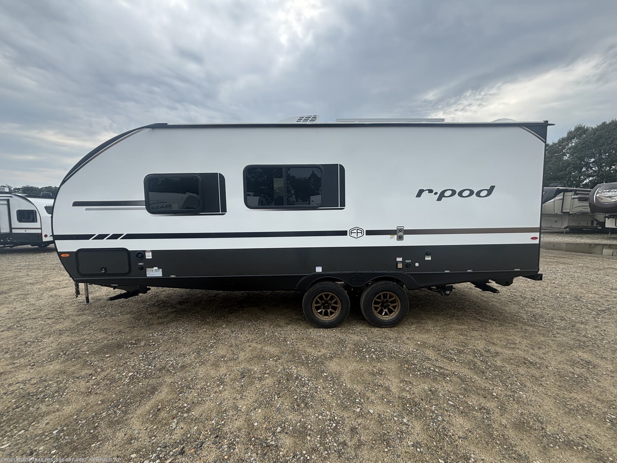 2026 R-Pod 205 by Forest River from Crossroads Trailer Sales, Inc. in Newfield, New Jersey