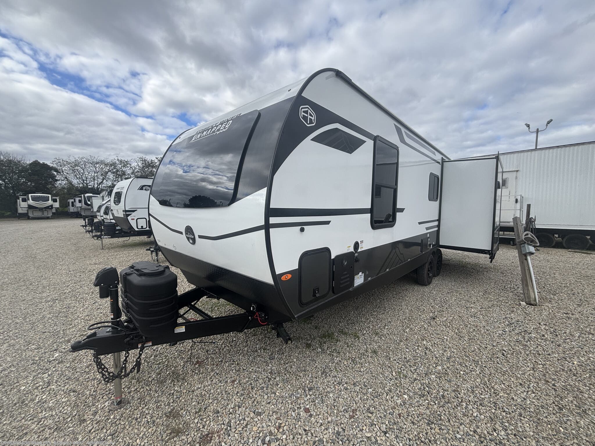 2026 R-Pod 25RL Un Mapped by Forest River from Crossroads Trailer Sales, Inc. in Newfield, New Jersey