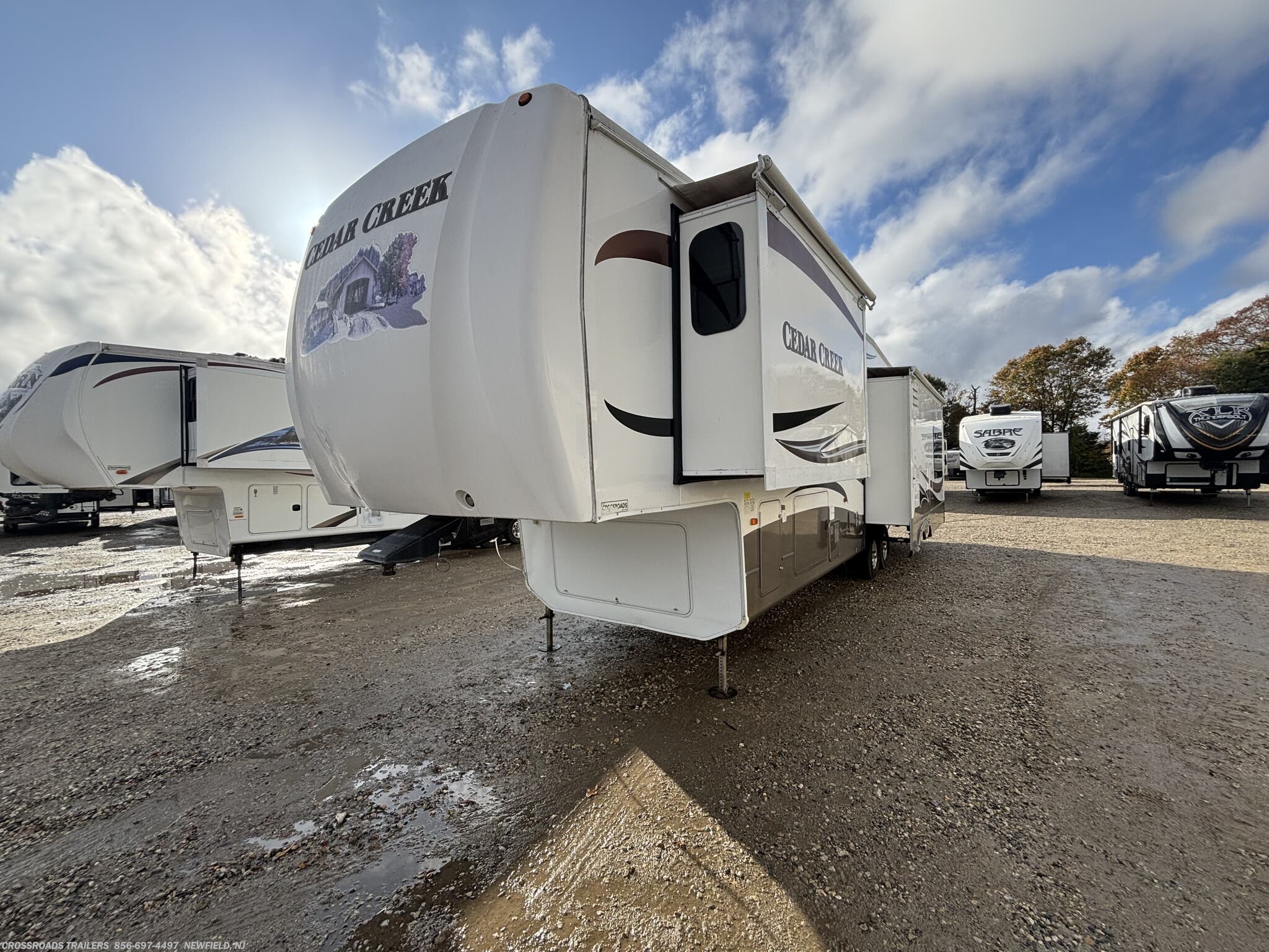 2011 Cedar Creek 36RE by Forest River from Crossroads Trailer Sales, Inc. in Newfield, New Jersey