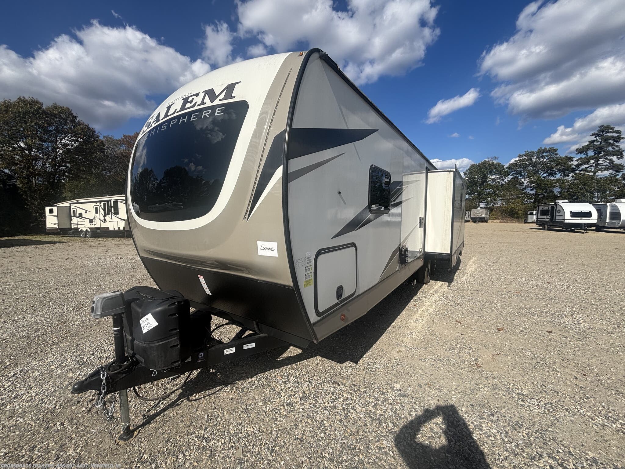 2022 Salem Hemisphere 271RL by Forest River from Crossroads Trailer Sales, Inc. in Newfield, New Jersey