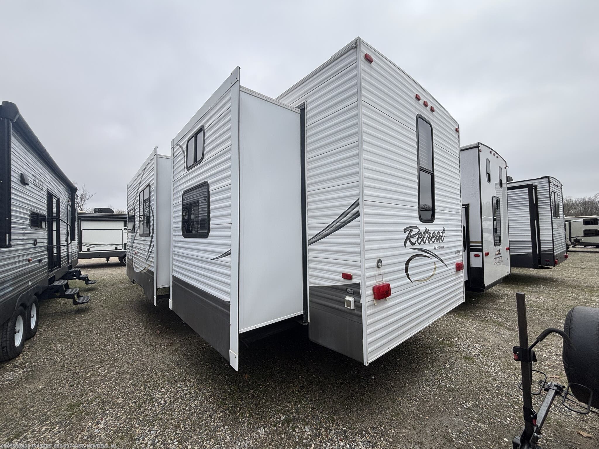 Used 2014 Keystone Retreat 39BHTS available in Newfield, New Jersey