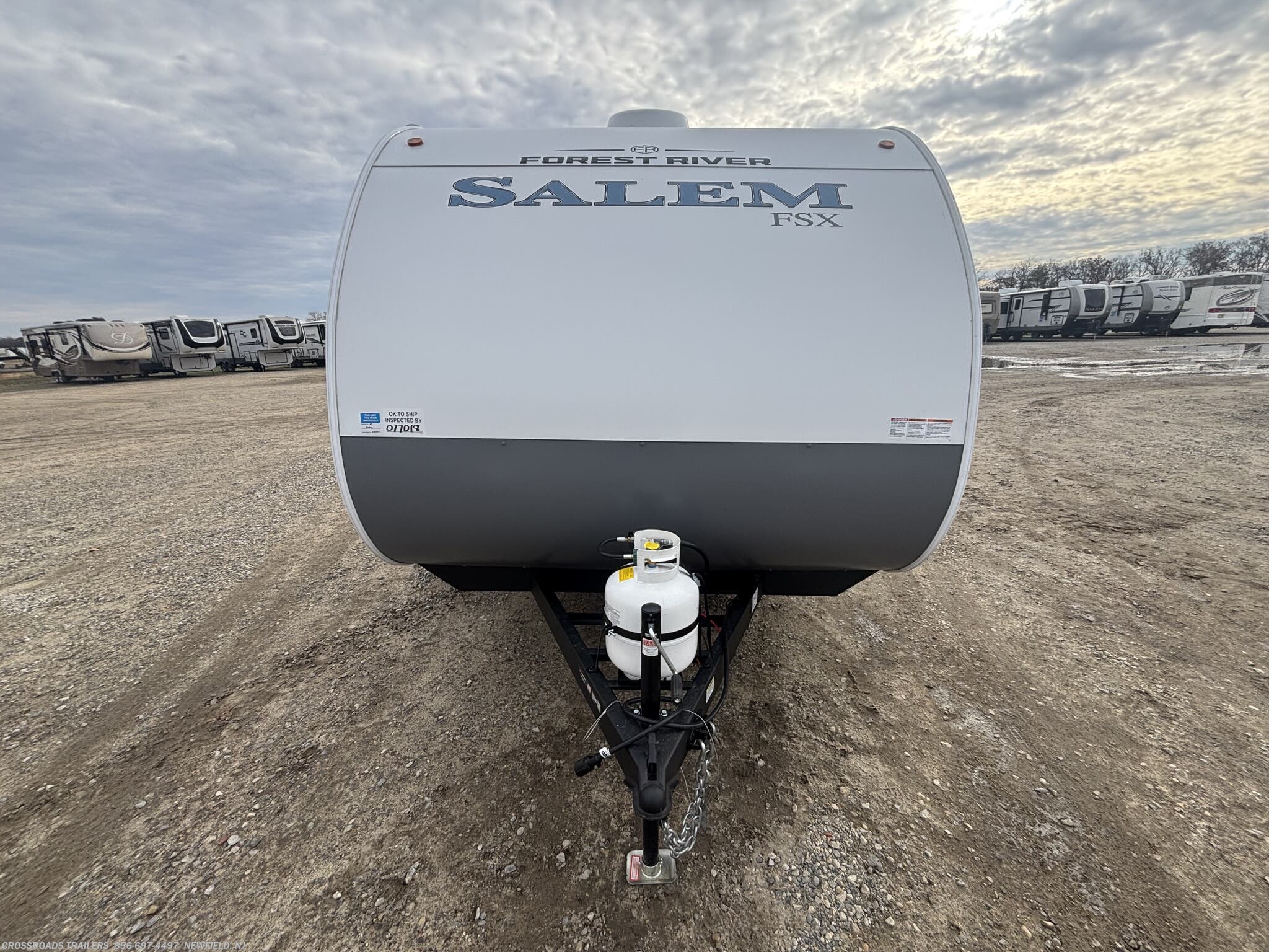 2026 Forest River Salem FSX 135ICE - New Travel Trailer For Sale by Crossroads Trailer Sales, Inc. in Newfield, New Jersey features Batteries, Queen Bed, Refrigerator, Fire Extinguisher, Air Conditioning