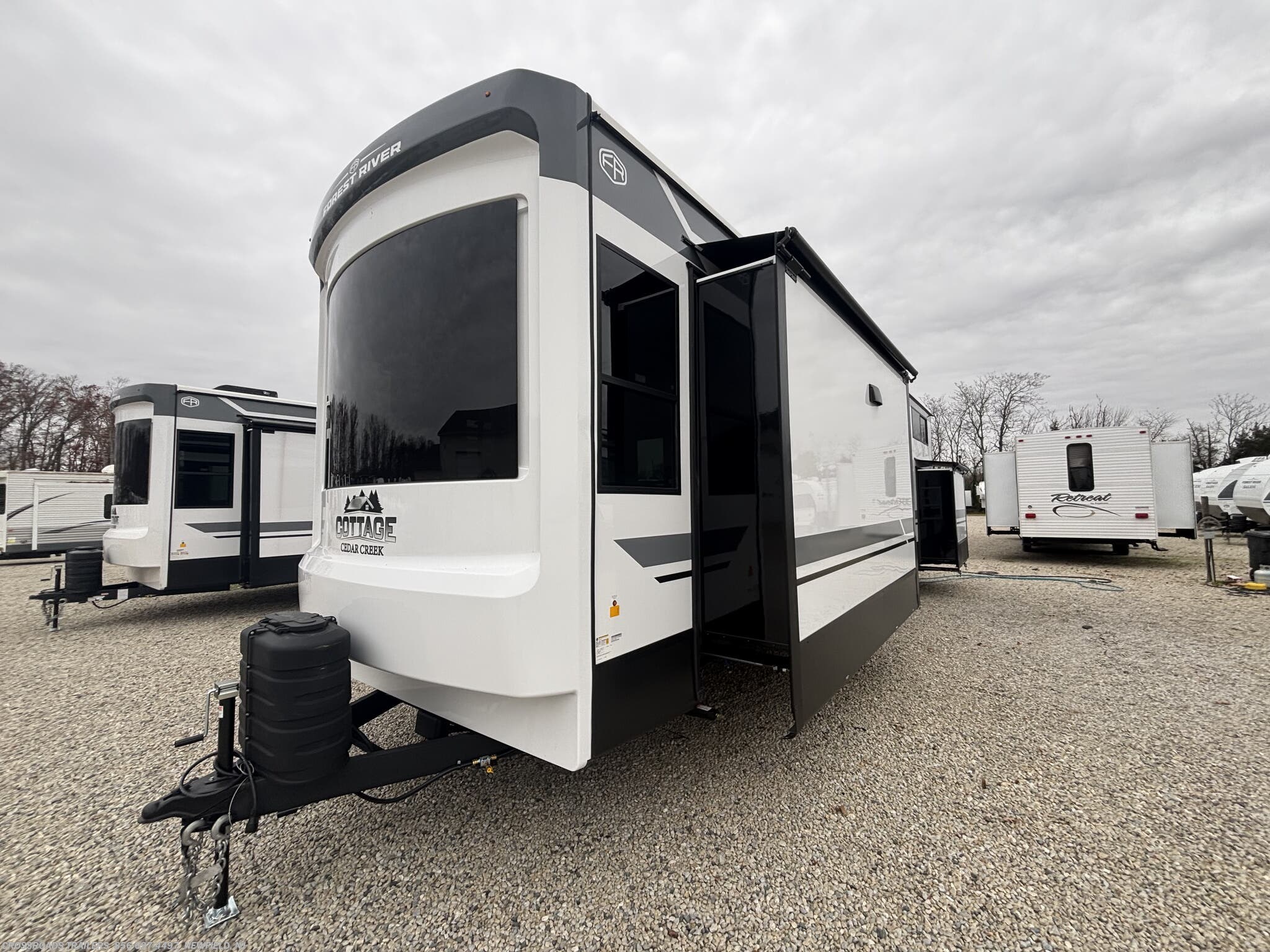 2026 Cedar Creek Cottage 40CDL by Forest River from Crossroads Trailer Sales, Inc. in Newfield, New Jersey