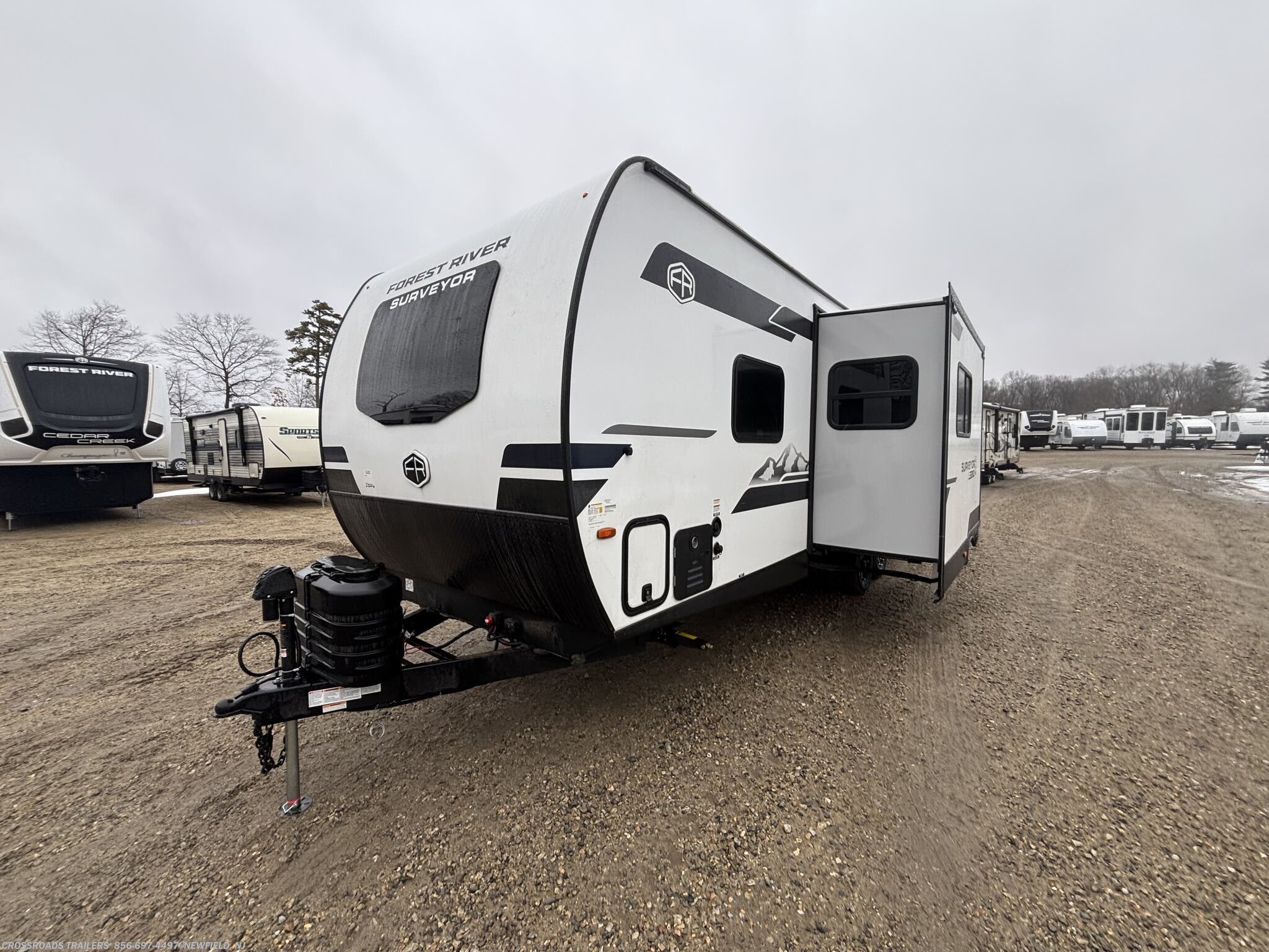 2026 Surveyor Legend 230MDLE by Forest River from Crossroads Trailer Sales, Inc. in Newfield, New Jersey