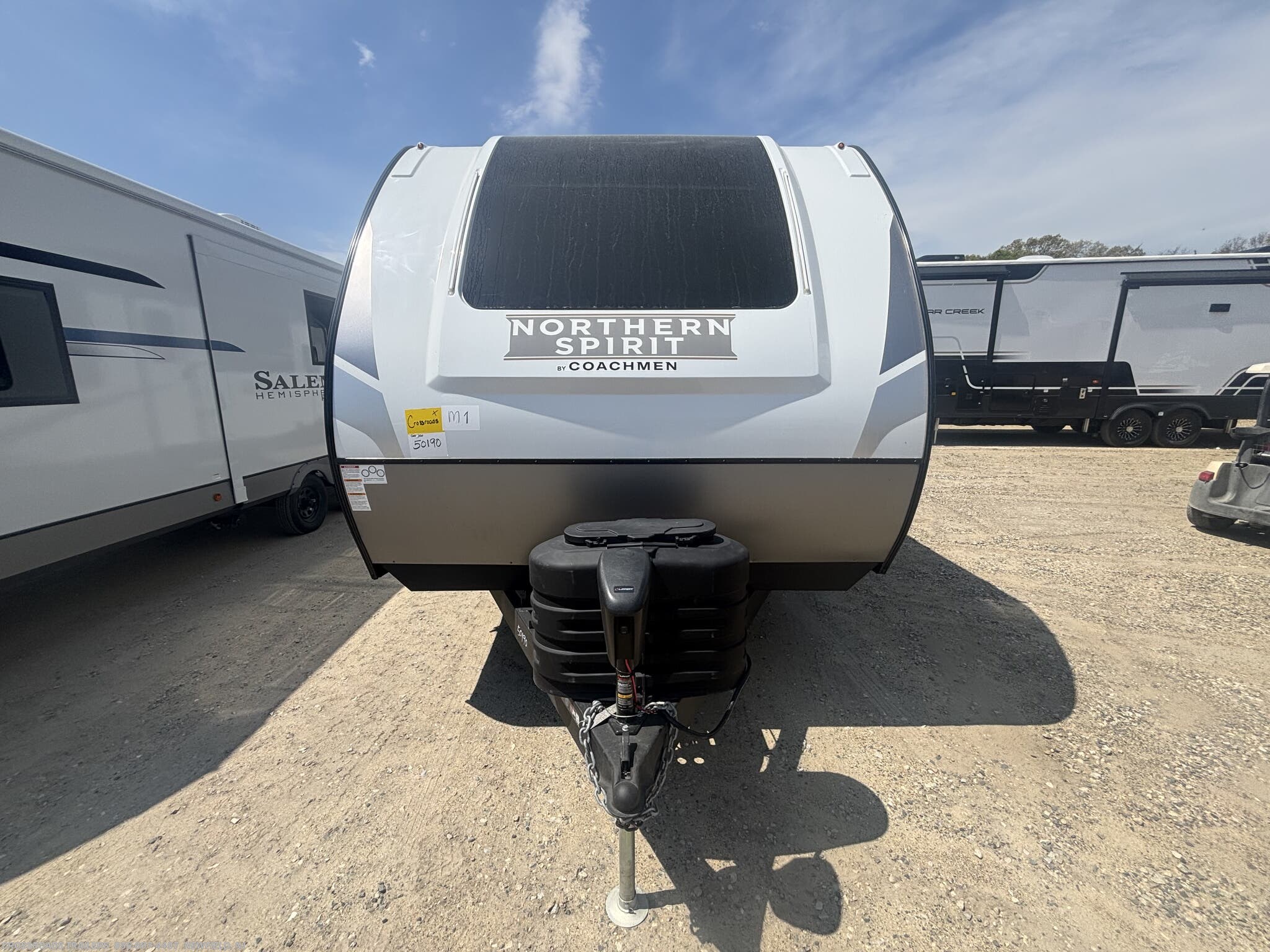 2026 Coachmen Northern Spirit 2560RK - New Travel Trailer For Sale by Crossroads Trailer Sales, Inc. in Newfield, New Jersey features Dinette, Thermofoil Countertops, Power Awning, Backup Camera, Microwave