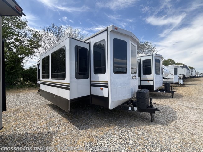2023 Forest River Cedar Creek Cottage 40cdl