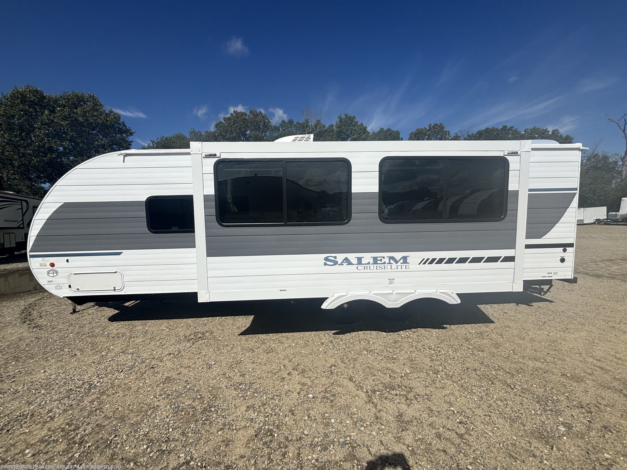 2026 Forest River Salem Cruise Lite 25ICE - New Travel Trailer For Sale by Crossroads Trailer Sales, Inc. in Newfield, New Jersey features Refrigerator, Stove Top Burner, Microwave, Water Heater, TV