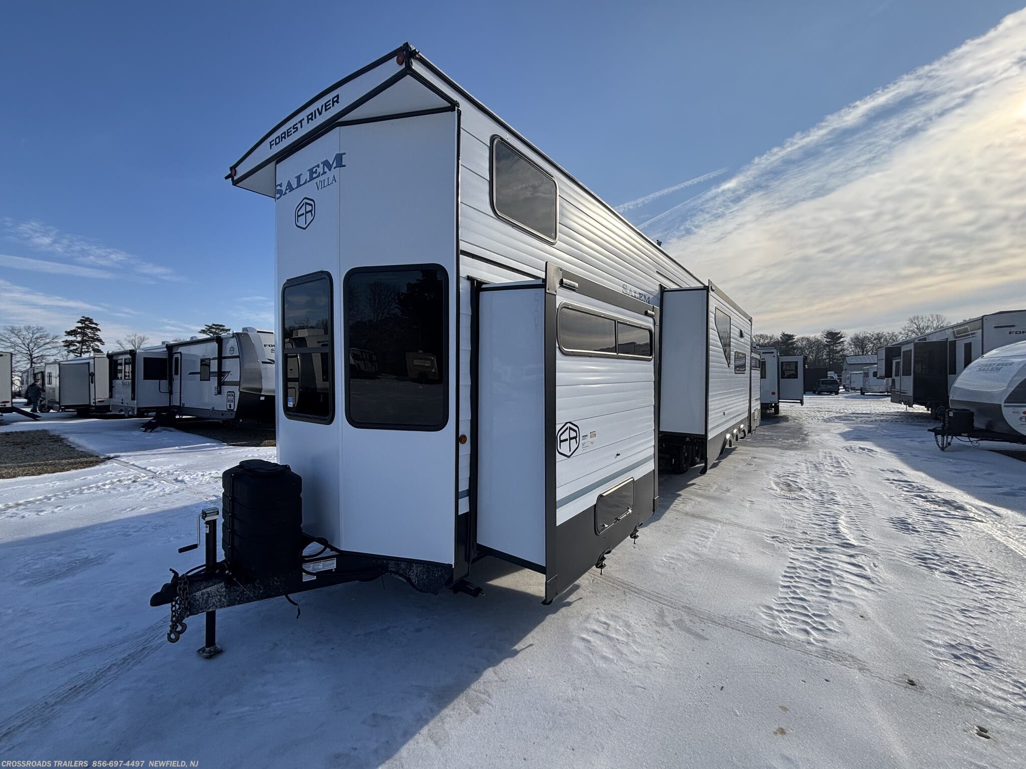 2026 Salem Villa 40ZZZ by Forest River from Crossroads Trailer Sales, Inc. in Newfield, New Jersey