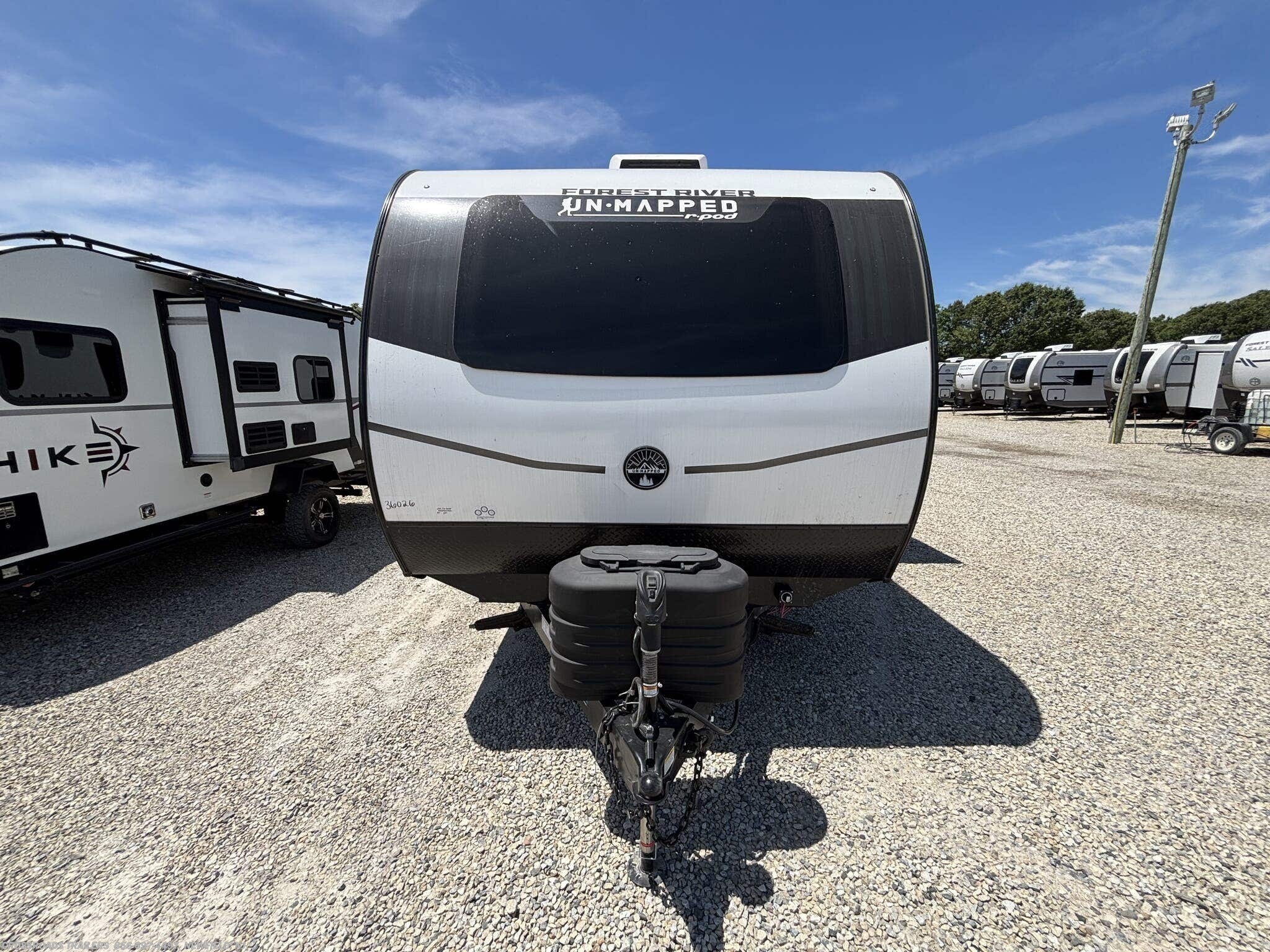2027 Forest River R-Pod Un-Mapped 26BH - New Travel Trailer For Sale by Crossroads Trailer Sales, Inc. in Newfield, New Jersey features Refrigerator, TV, Slam Latch Baggage Doors, Shower, Water Heater