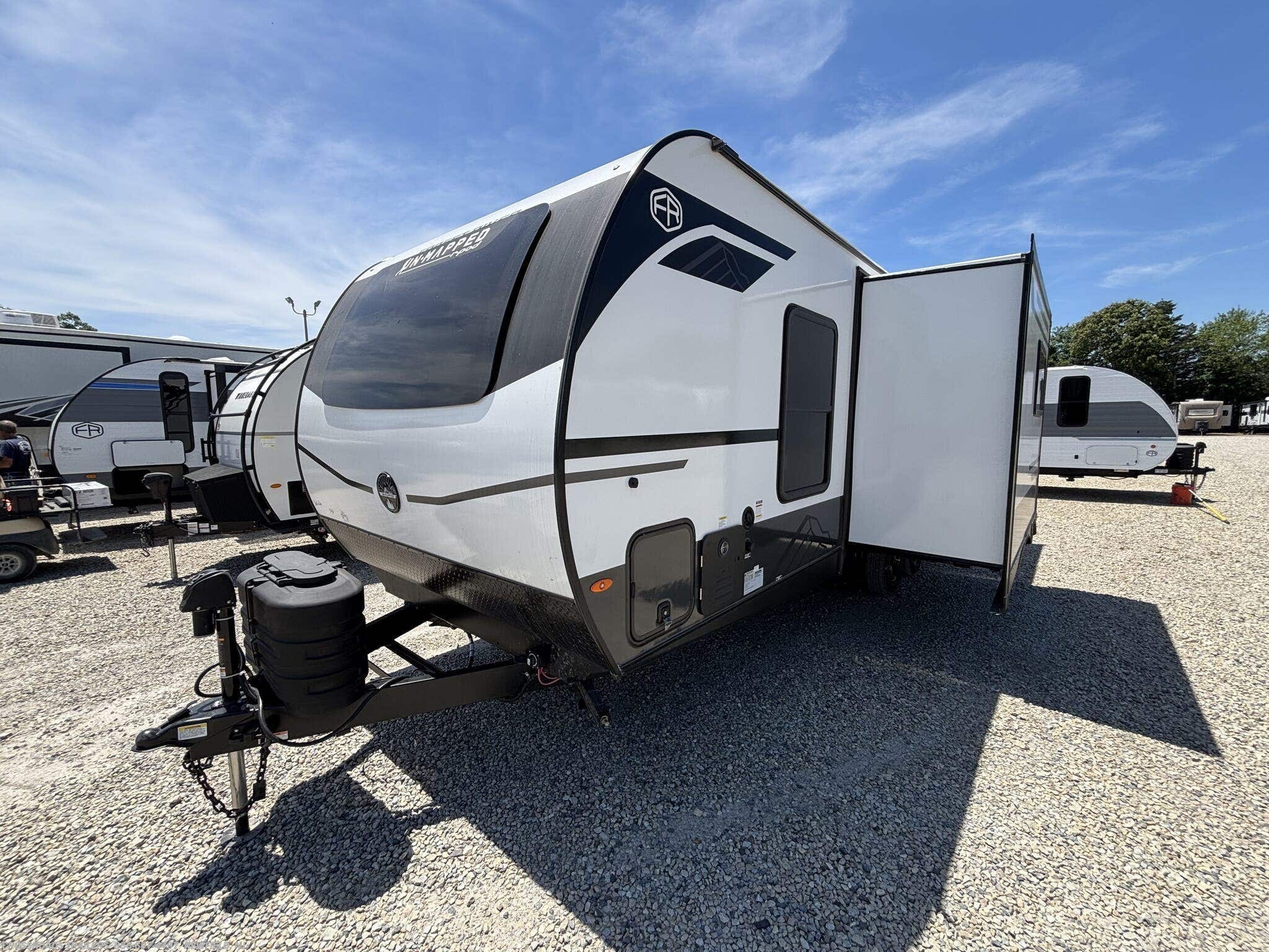 2027 R-Pod Un-Mapped 26BH by Forest River from Crossroads Trailer Sales, Inc. in Newfield, New Jersey
