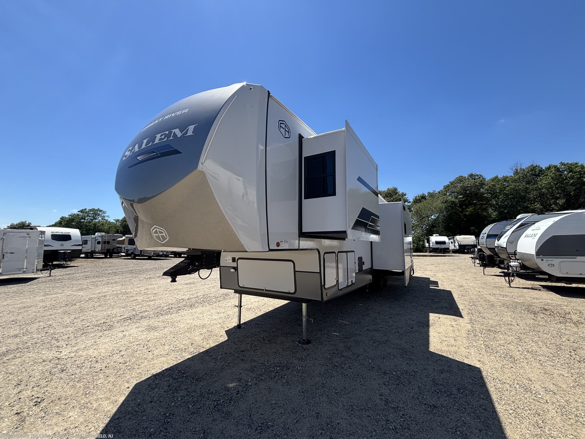New 2027 Forest River Salem Hemisphere 376FAM available in Newfield, New Jersey