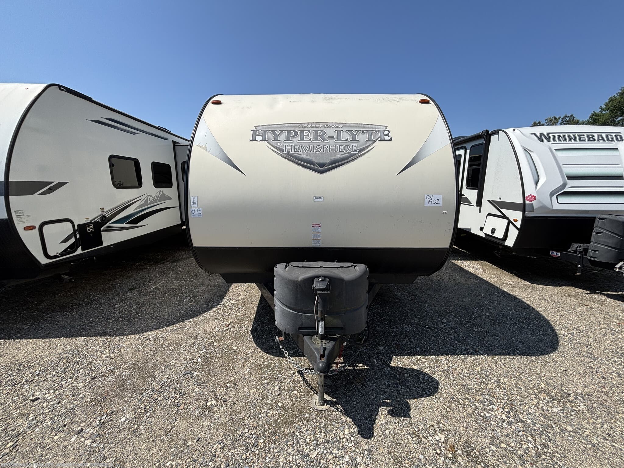 2017 Forest River Salem Hemisphere Hyper-Lyte 26RBHL - Used Travel Trailer For Sale by Crossroads Trailer Sales, Inc. in Newfield, New Jersey features Water Heater, Bunk Beds, Power Awning, Stove Top Burner, TV