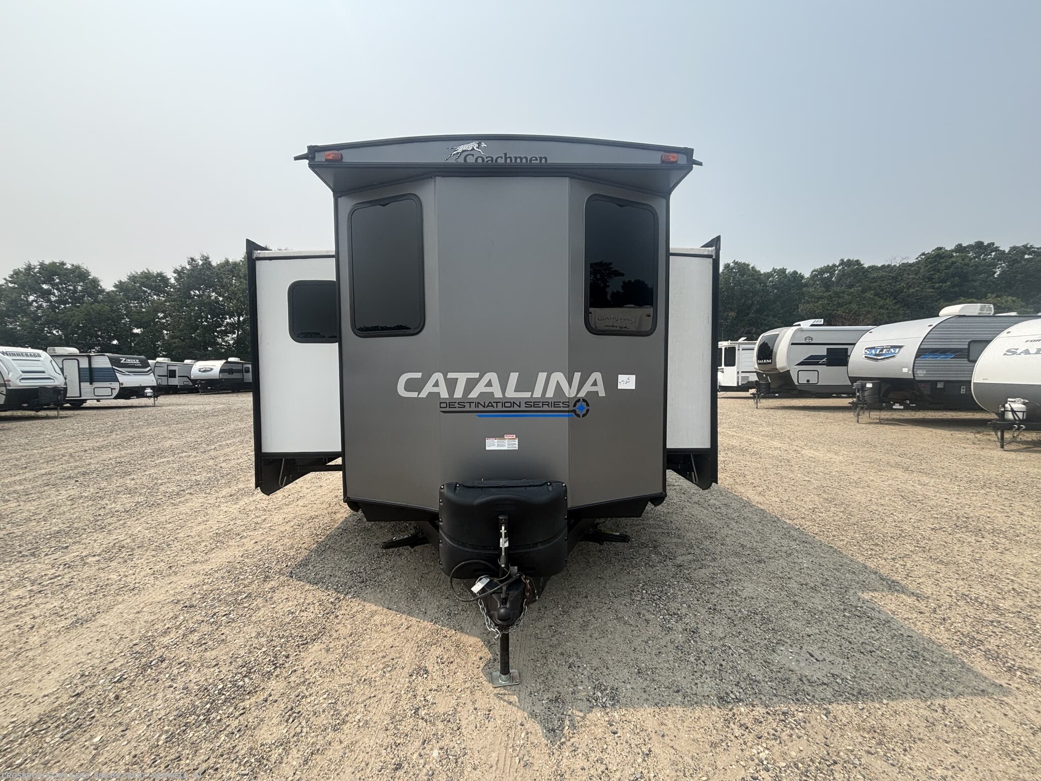 2023 Coachmen Catalina Destination 39MKTS - Used Destination Trailer For Sale by Crossroads Trailer Sales, Inc. in Newfield, New Jersey features Microwave, Dinette, Shower, Residential Refrigerator, Booth Dinette