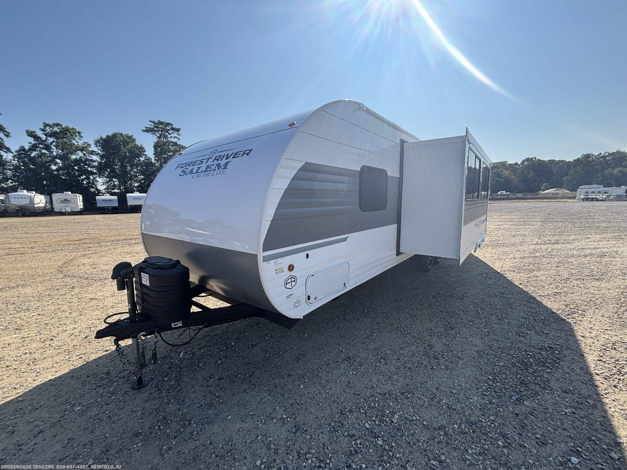 2027 Salem Cruise Lite 263BHXL by Forest River from Crossroads Trailer Sales, Inc. in Newfield, New Jersey