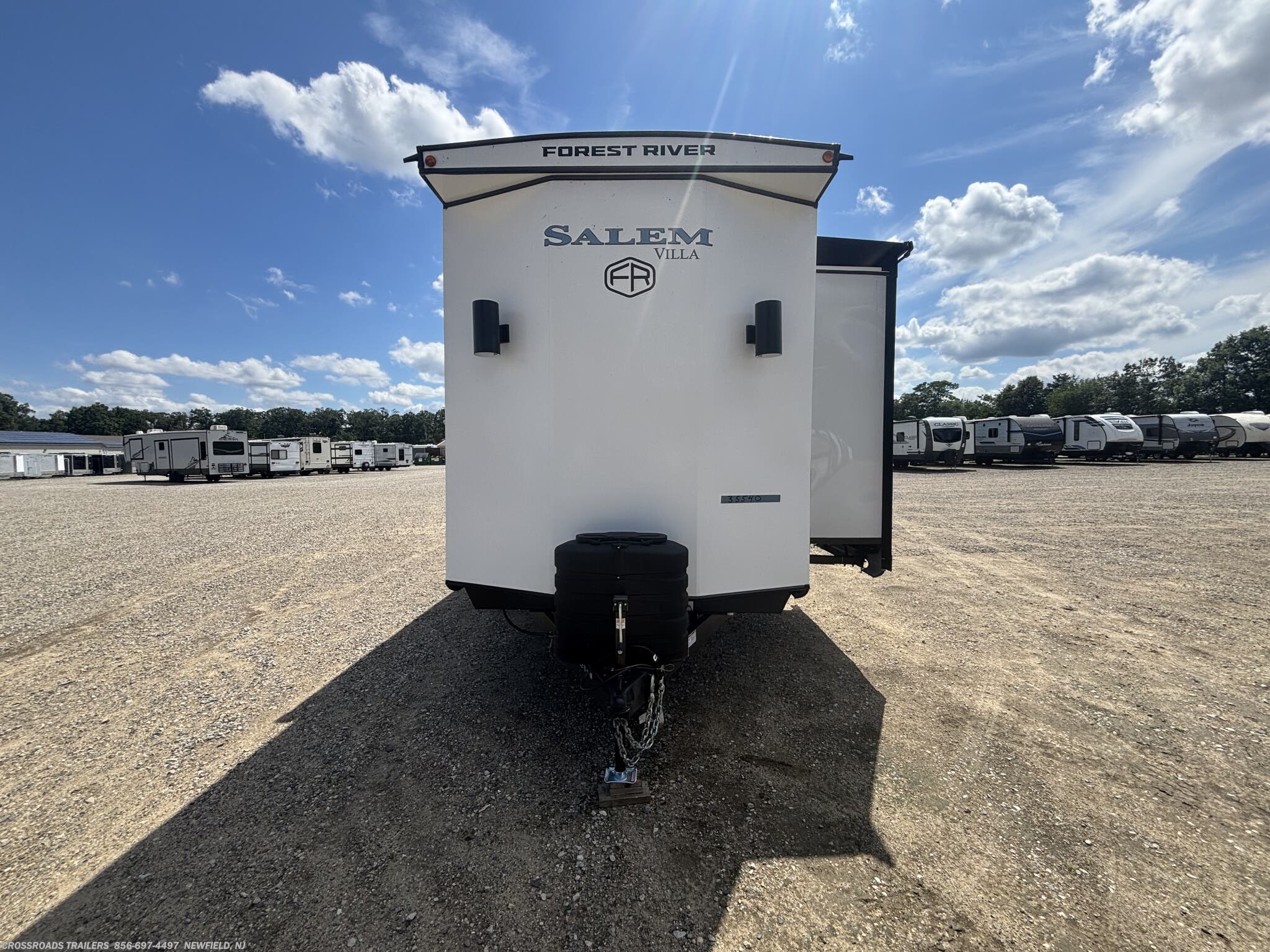 2027 Salem Villa 42DMS by Forest River from Crossroads Trailer Sales, Inc. in Newfield, New Jersey