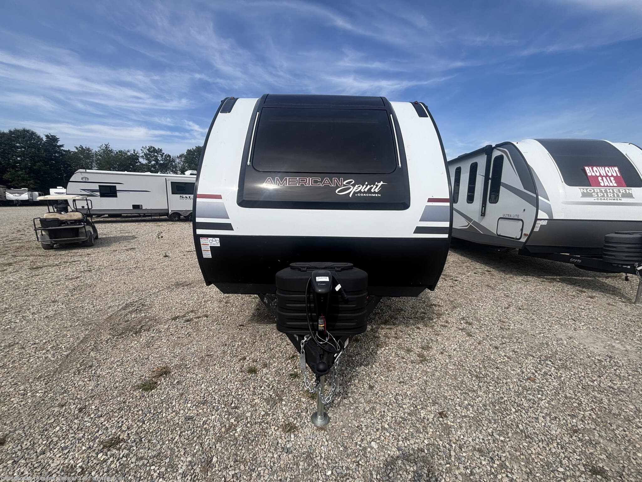 2027 Coachmen American Spirit 2353RB - New Travel Trailer For Sale by Crossroads Trailer Sales, Inc. in Newfield, New Jersey features Refrigerator, Microwave, Thermofoil Countertops, Solar Panel, Furnace