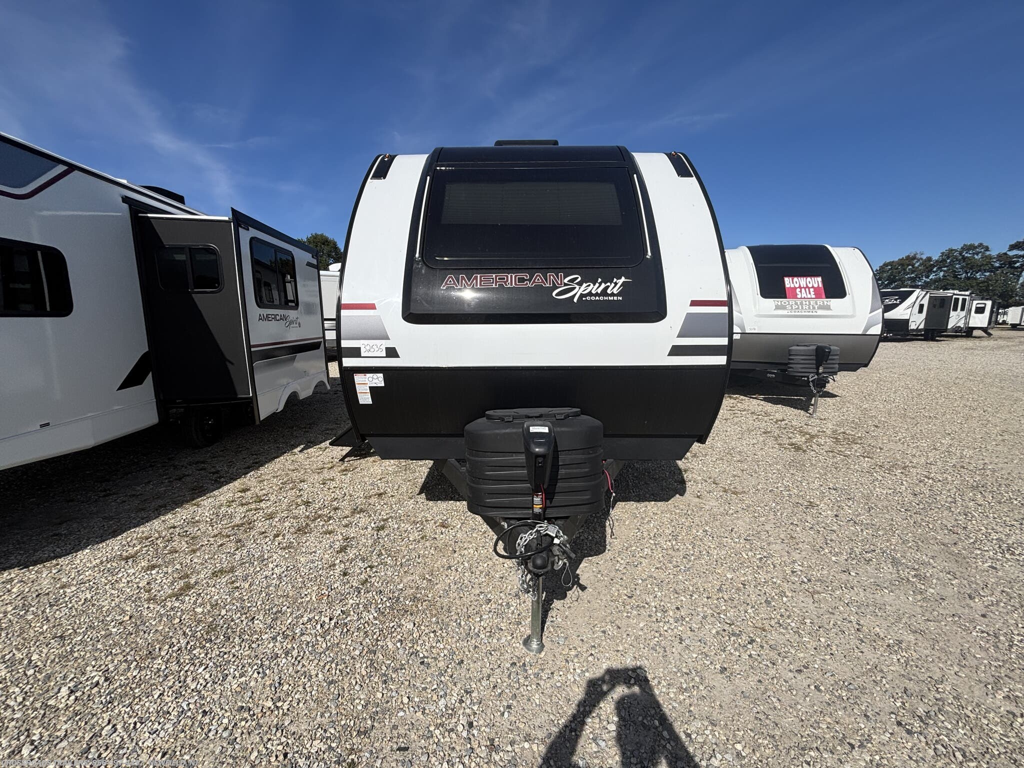 2027 Coachmen American Spirit 3070BH - New Travel Trailer For Sale by Crossroads Trailer Sales, Inc. in Newfield, New Jersey features Smart TV, Microwave, Black Tank Flush, Air Conditioning, Medicine Cabinet
