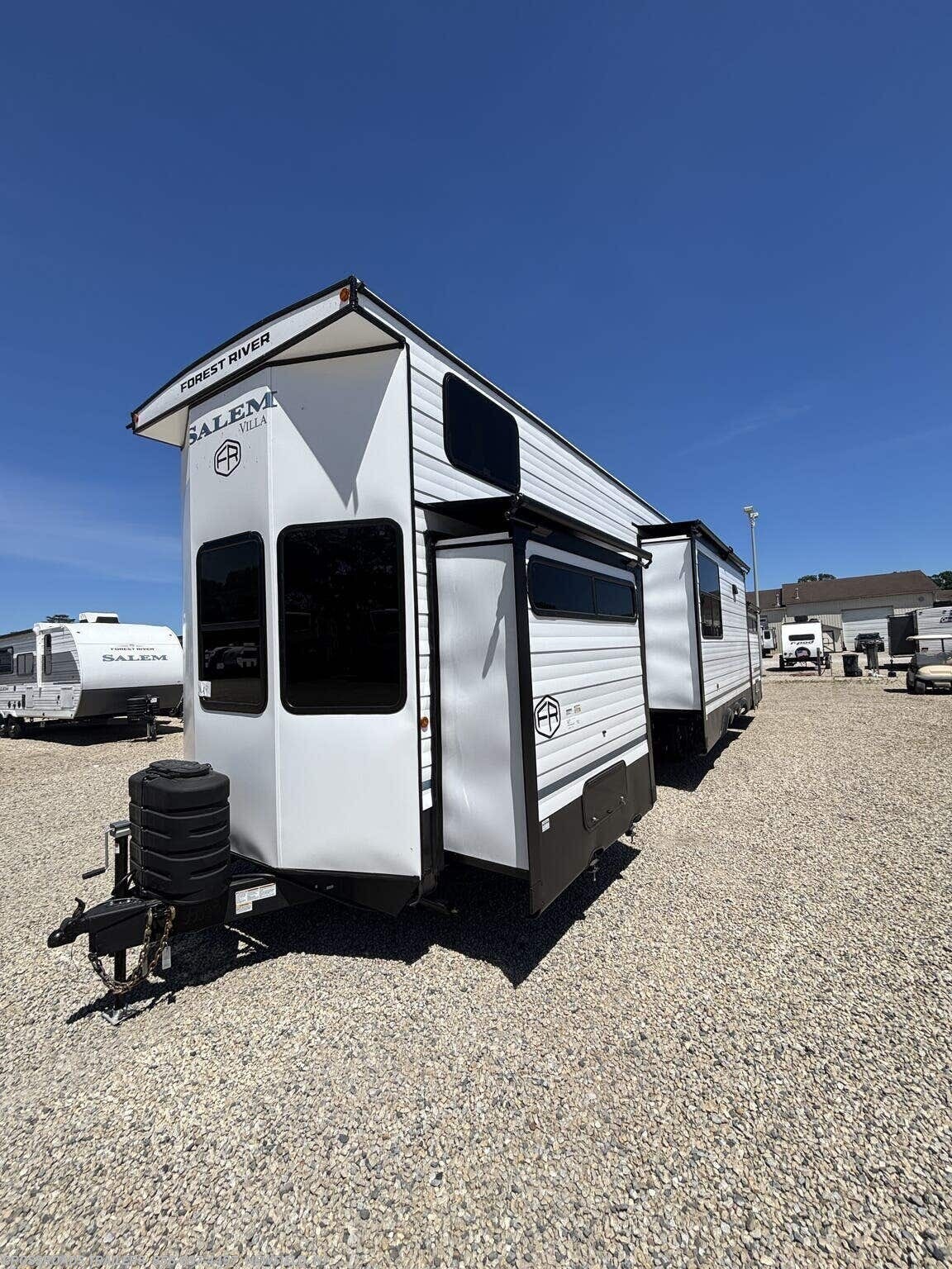 2027 Salem Villa 40ZZZ by Forest River from Crossroads Trailer Sales, Inc. in Newfield, New Jersey