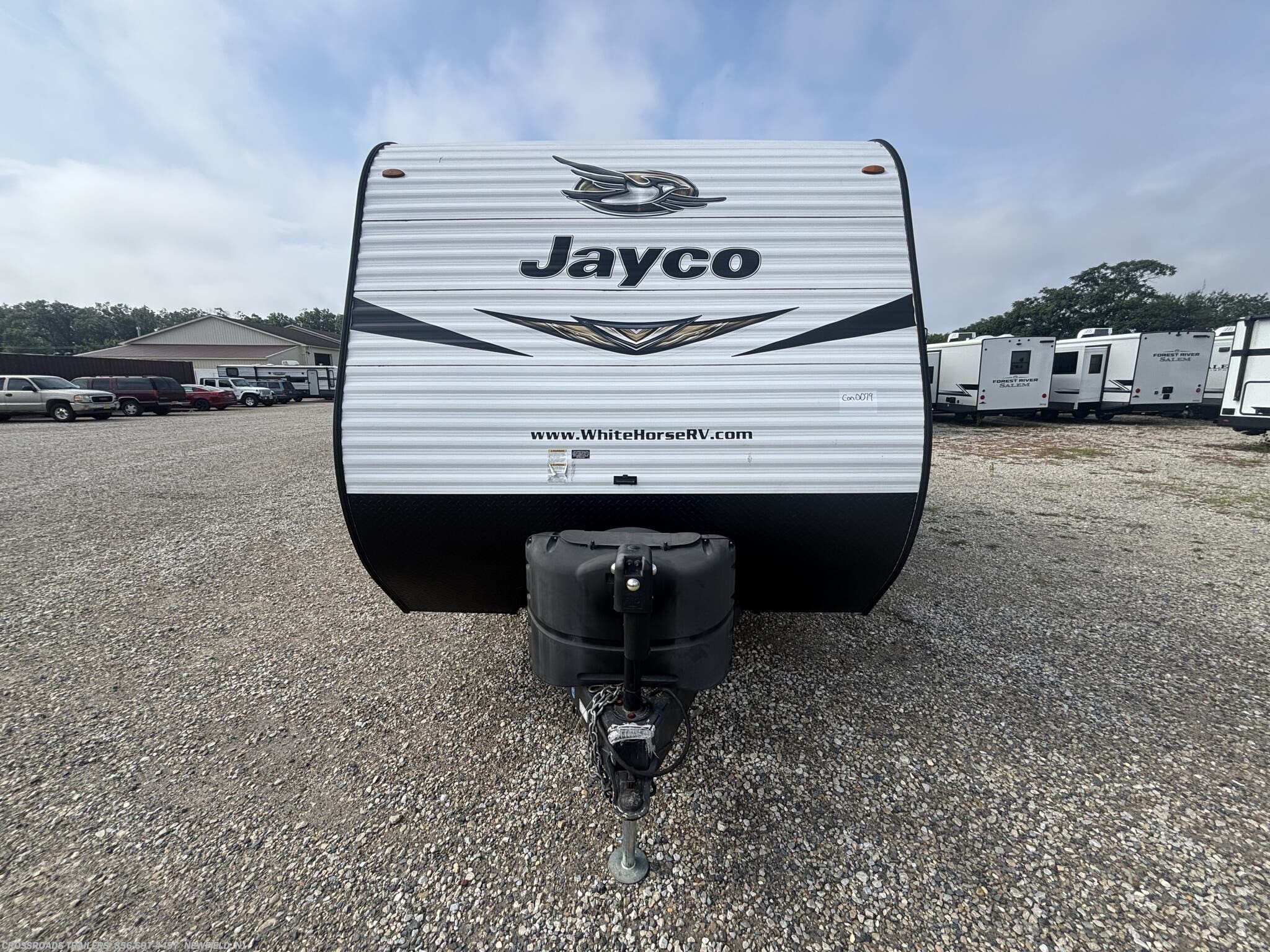 2020 Jayco Jay Flight SLX 8 242BHS - Used Travel Trailer For Sale by Crossroads Trailer Sales, Inc. in Newfield, New Jersey features Pantry, Bunk Beds, Propane, Water Heater, Awning