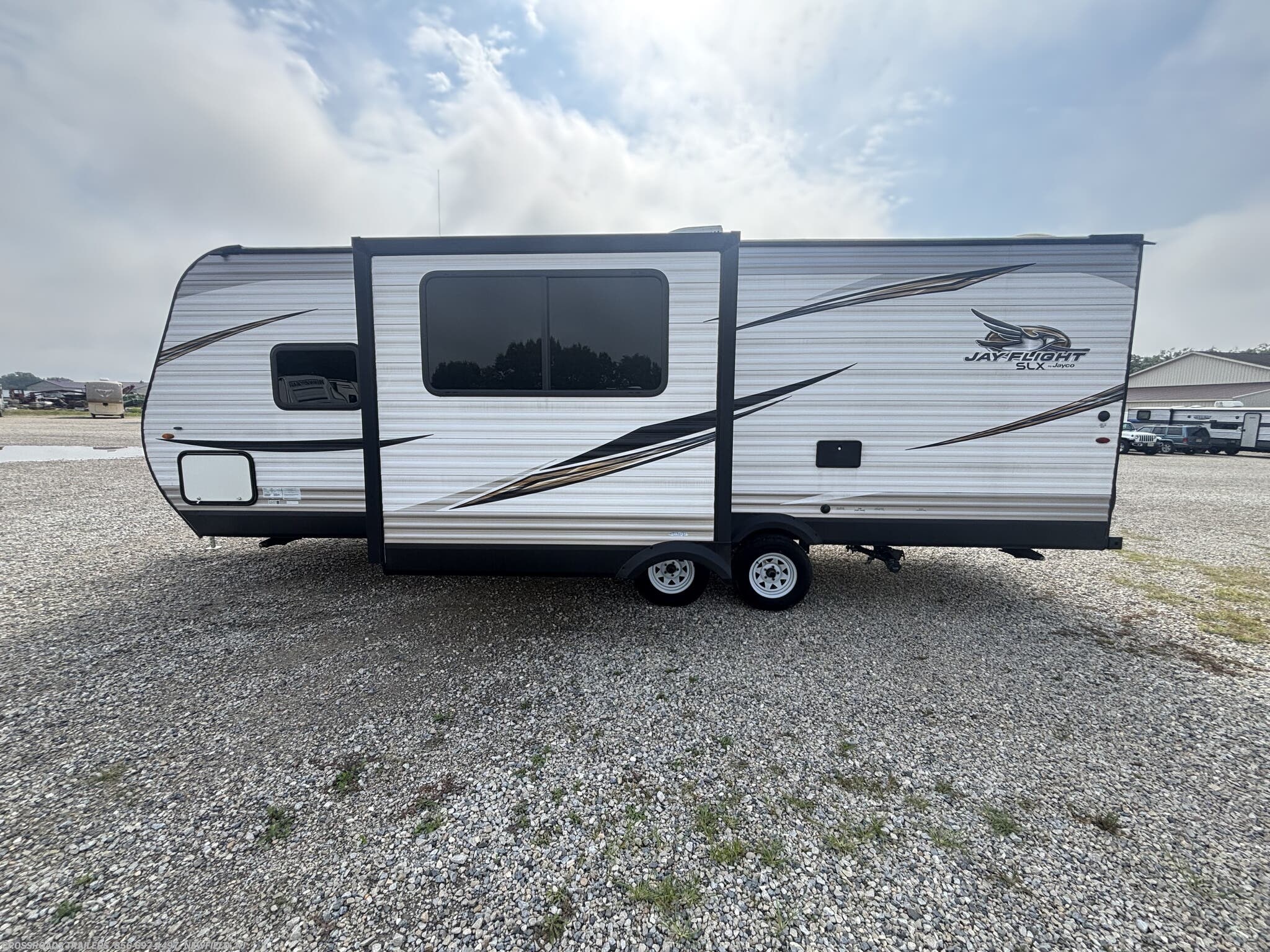 Used 2020 Jayco Jay Flight SLX 8 242BHS available in Newfield, New Jersey