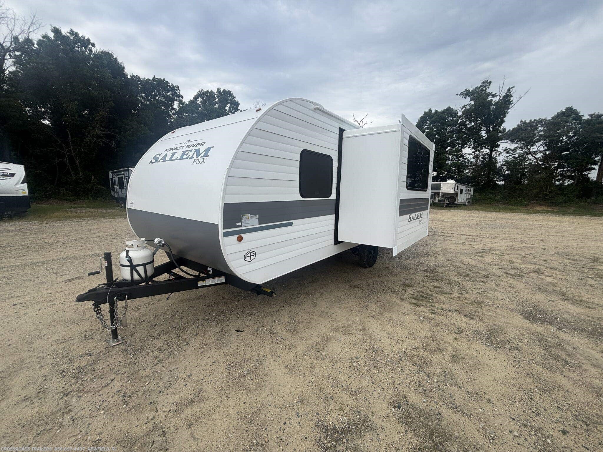 2027 Salem FSX 178BH by Forest River from Crossroads Trailer Sales, Inc. in Newfield, New Jersey
