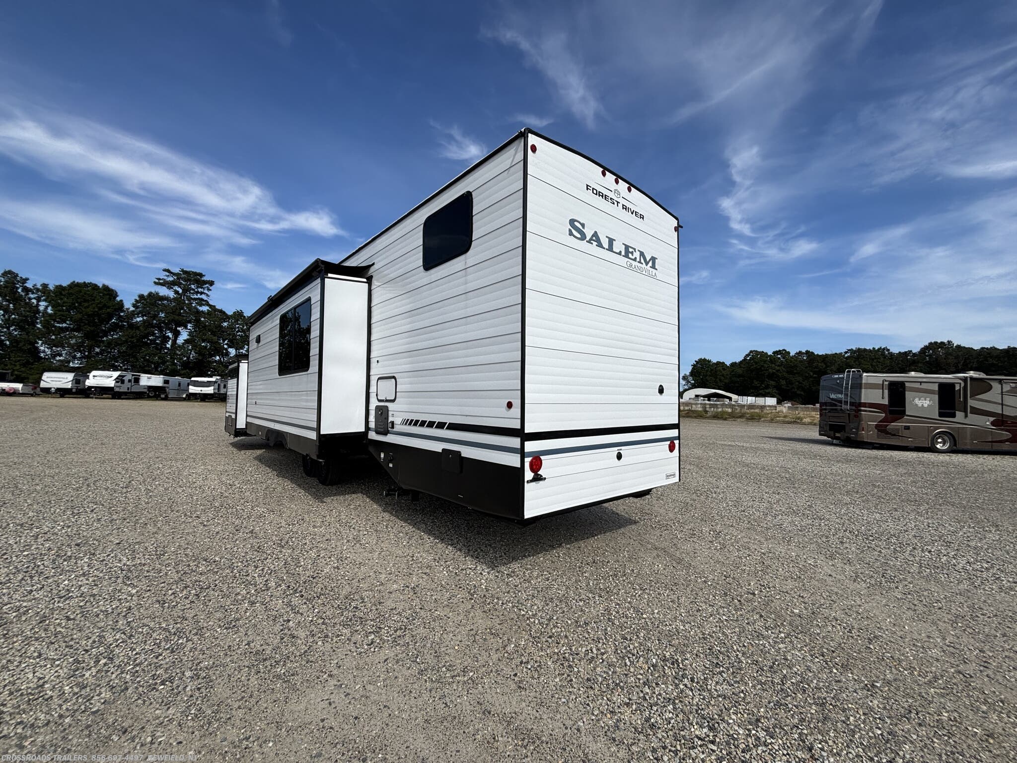 2027 Salem Grand Villa 42ICE by Forest River from Crossroads Trailer Sales, Inc. in Newfield, New Jersey