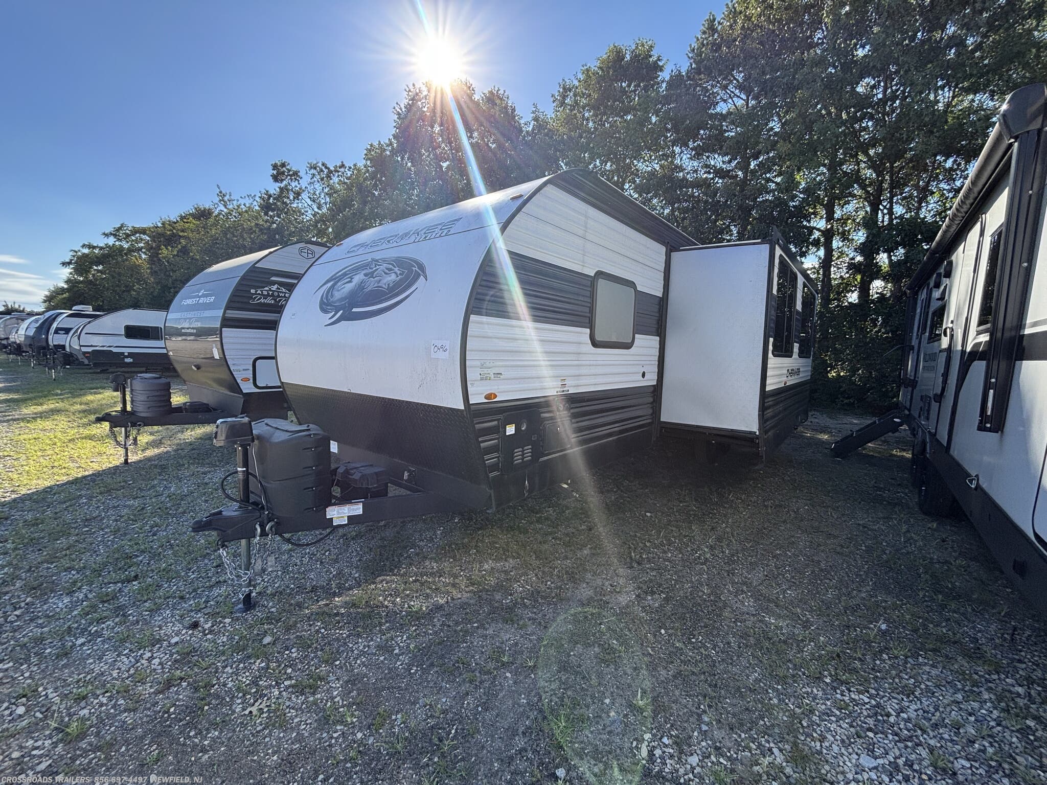 2023 Cherokee 264DBH by Forest River from Crossroads Trailer Sales, Inc. in Newfield, New Jersey