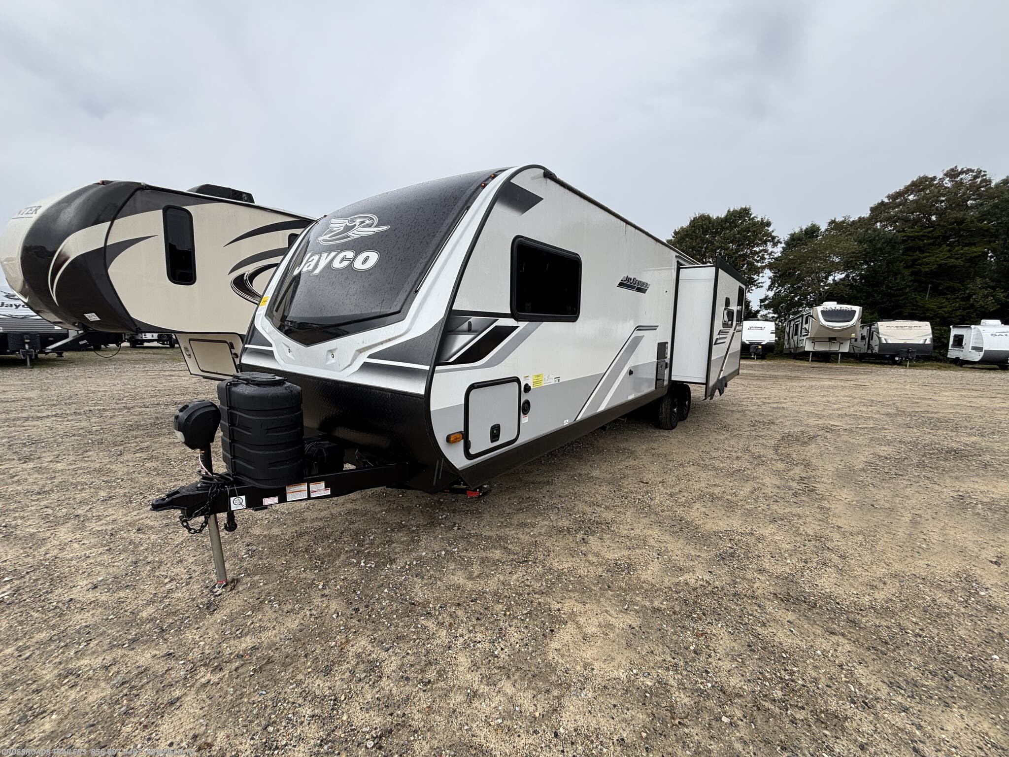 2025 Jay Feather 32RL by Jayco from Crossroads Trailer Sales, Inc. in Newfield, New Jersey