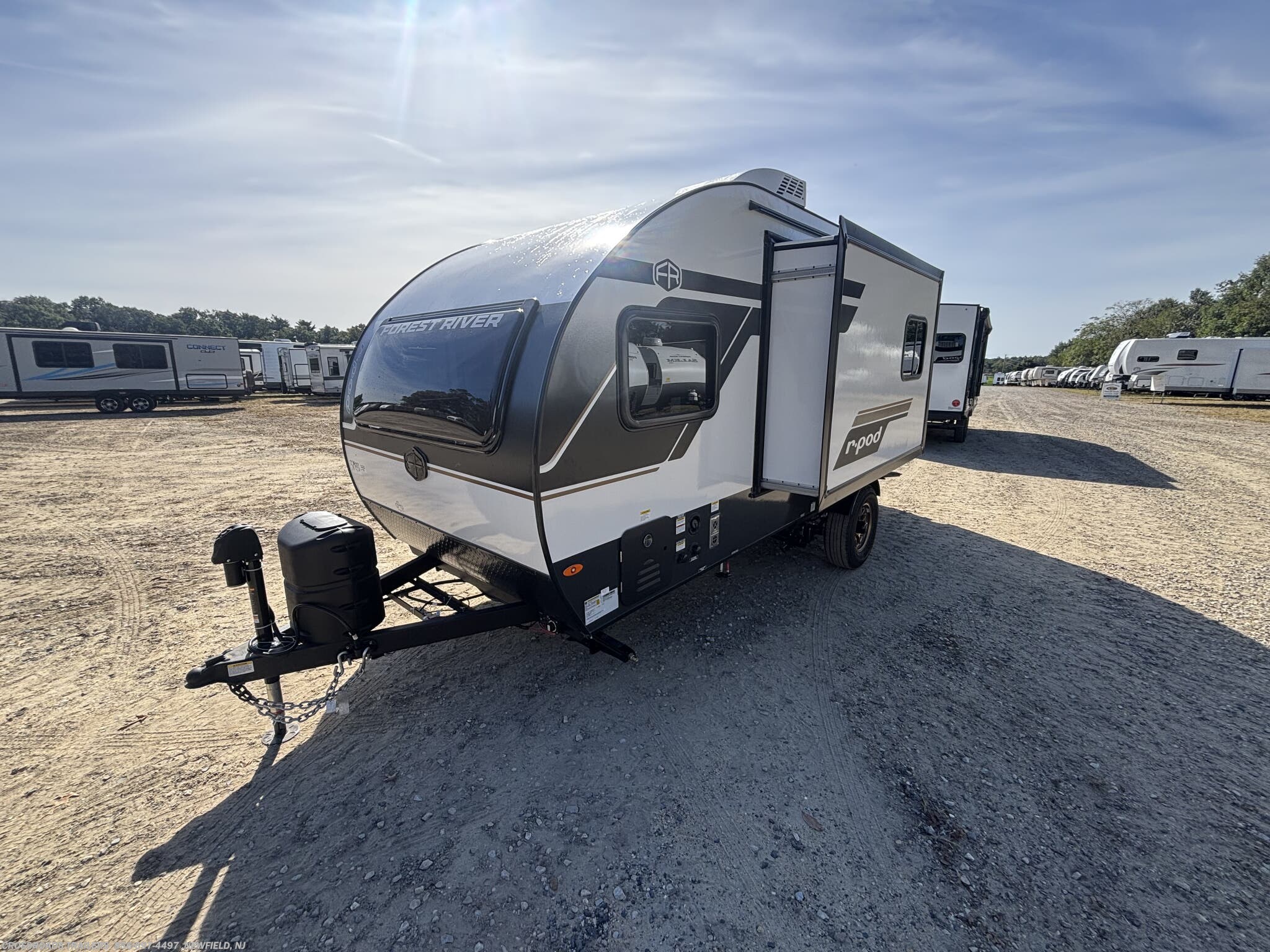 2027 R-Pod RP-190 by Forest River from Crossroads Trailer Sales, Inc. in Newfield, New Jersey