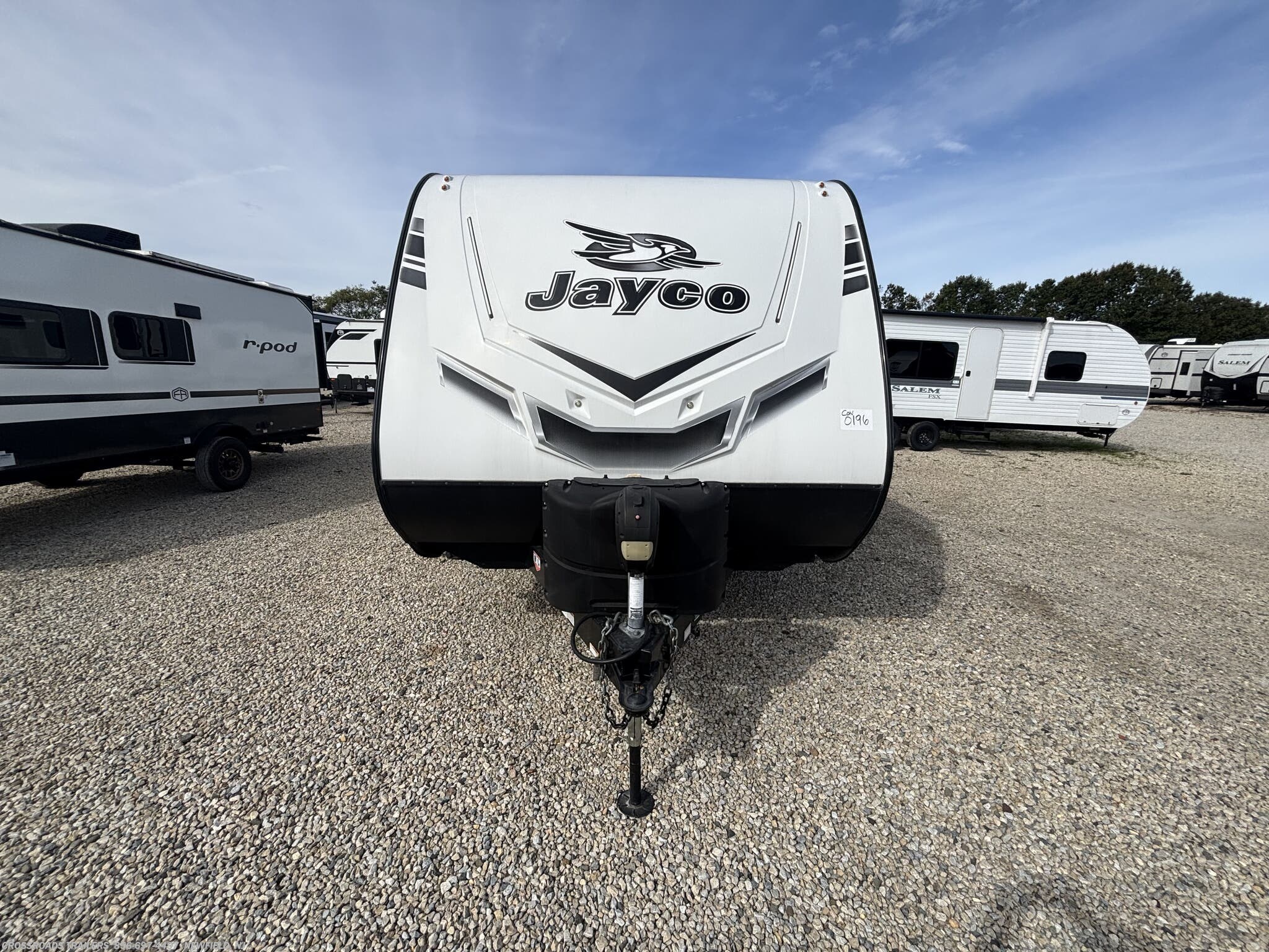 2021 Jayco Jay Feather 27RL - Used Travel Trailer For Sale by Crossroads Trailer Sales, Inc. in Newfield, New Jersey features Power Awning, Black Tank Flush, Toilet, Ladder, Roof Vent