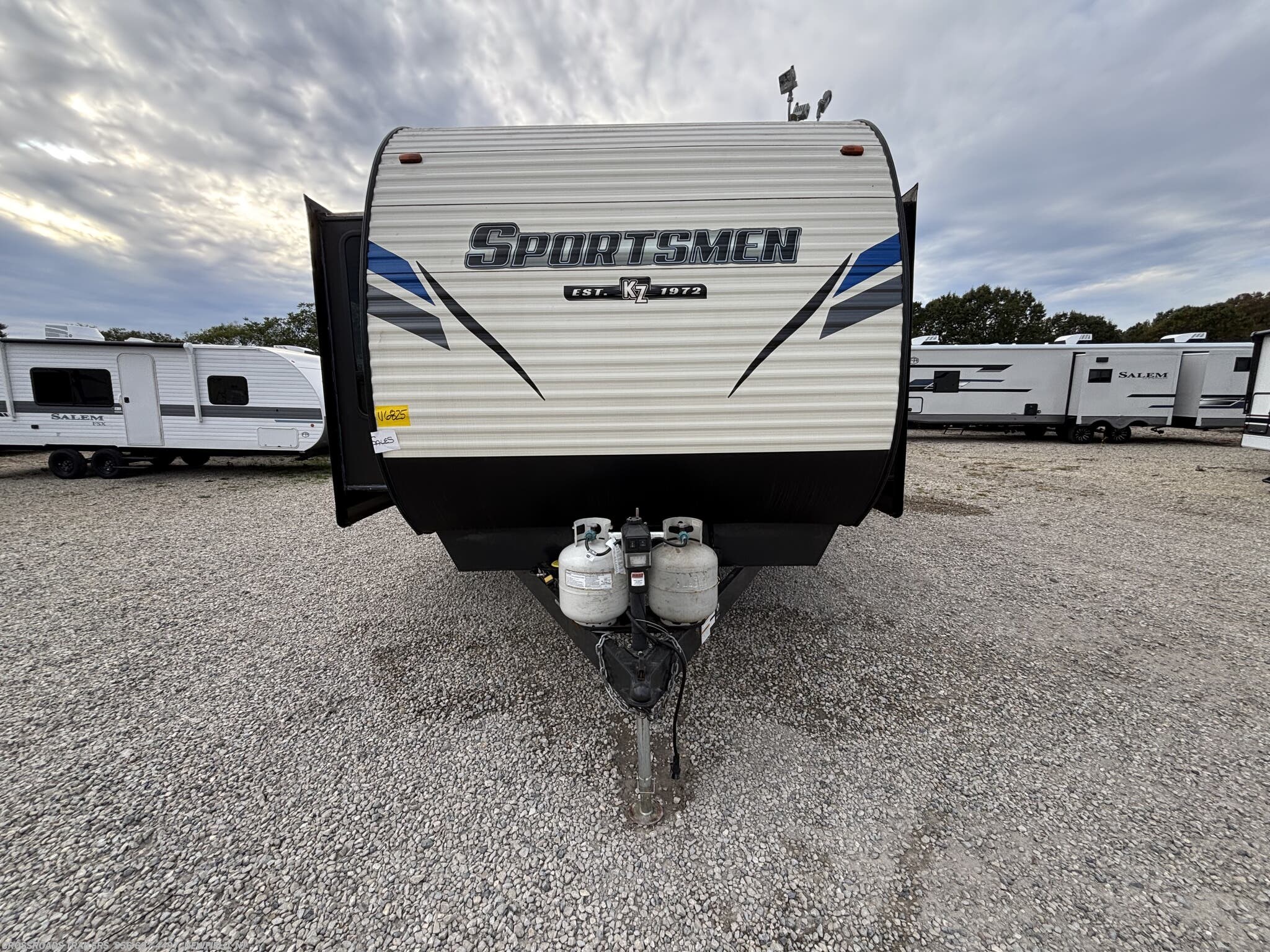 2020 K-Z Sportsmen 364BH - Used Destination Trailer For Sale by Crossroads Trailer Sales, Inc. in Newfield, New Jersey features LED Lights, Sound Bar, Microwave, Solar Prep, 30 Amp Service