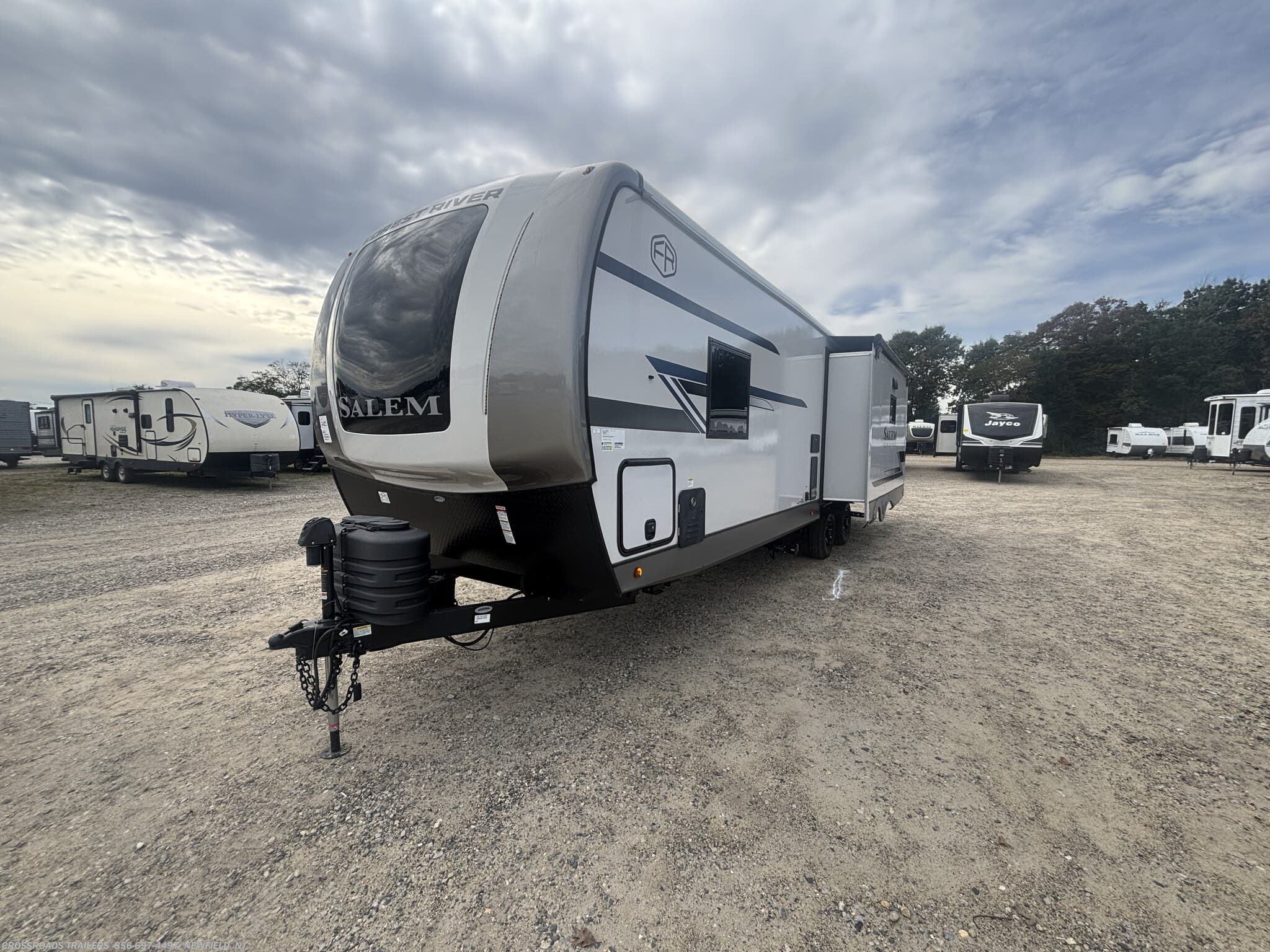 2026 Salem Hemisphere 271RL by Forest River from Crossroads Trailer Sales, Inc. in Newfield, New Jersey