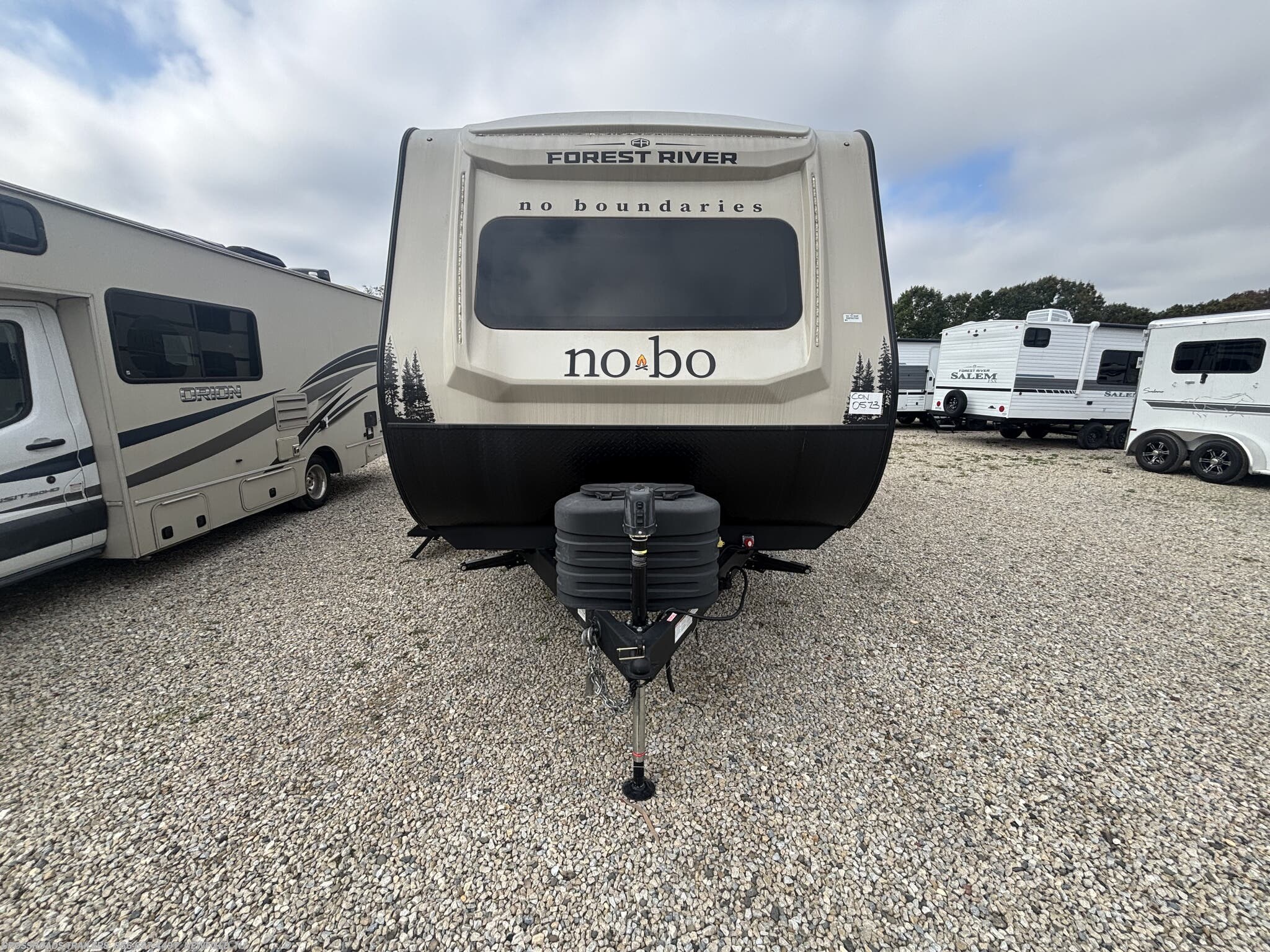 2025 Forest River No Boundaries NB20.3 - New Travel Trailer For Sale by Crossroads Trailer Sales, Inc. in Newfield, New Jersey features Queen Bed, Inverter, Kitchen Sink, Enclosed Underbelly, Dinette