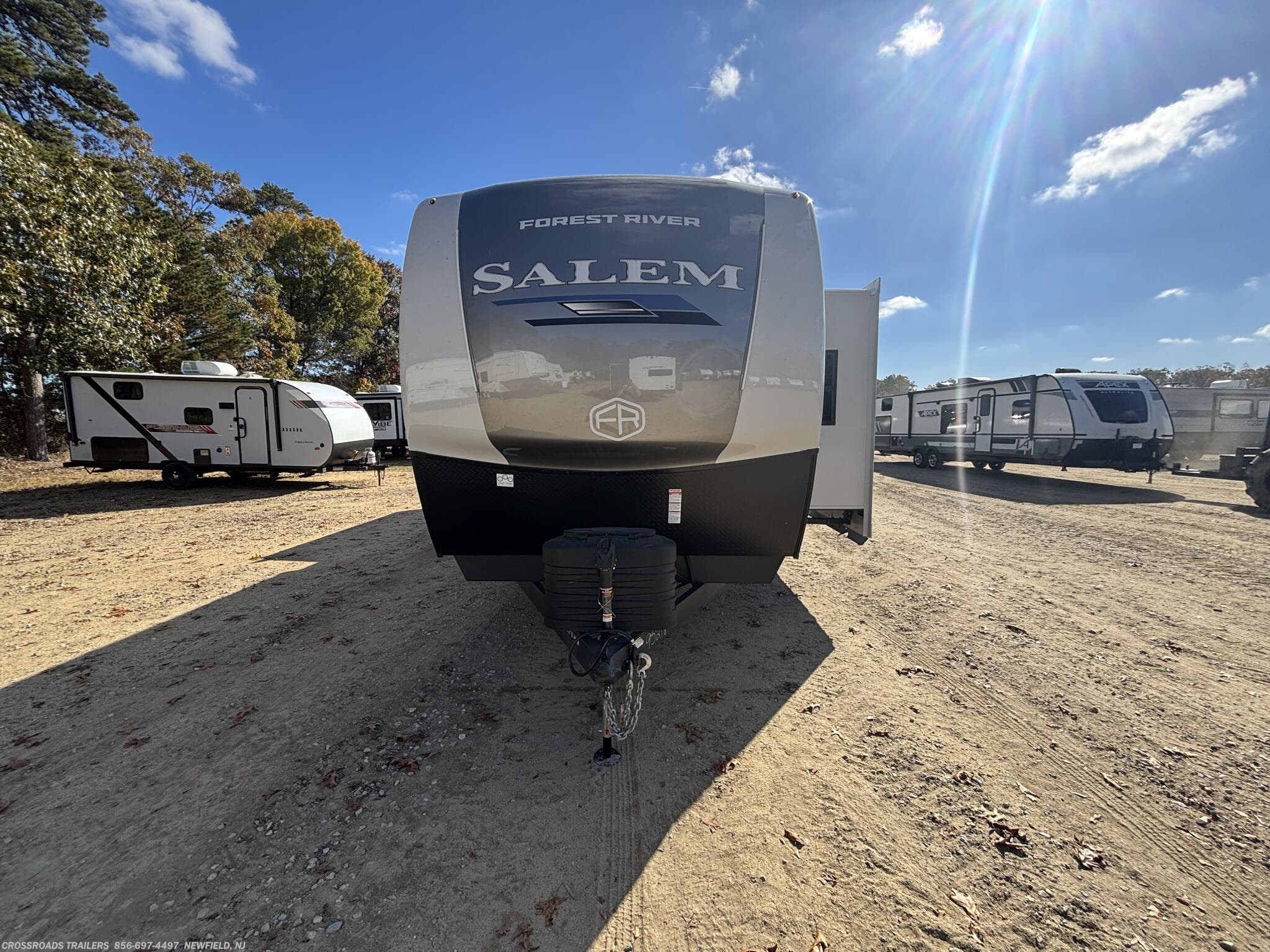2027 Forest River Salem Hemisphere 308RL - New Travel Trailer For Sale by Crossroads Trailer Sales, Inc. in Newfield, New Jersey features Washer, Refrigerator, Enclosed Underbelly, Shower, Pantry