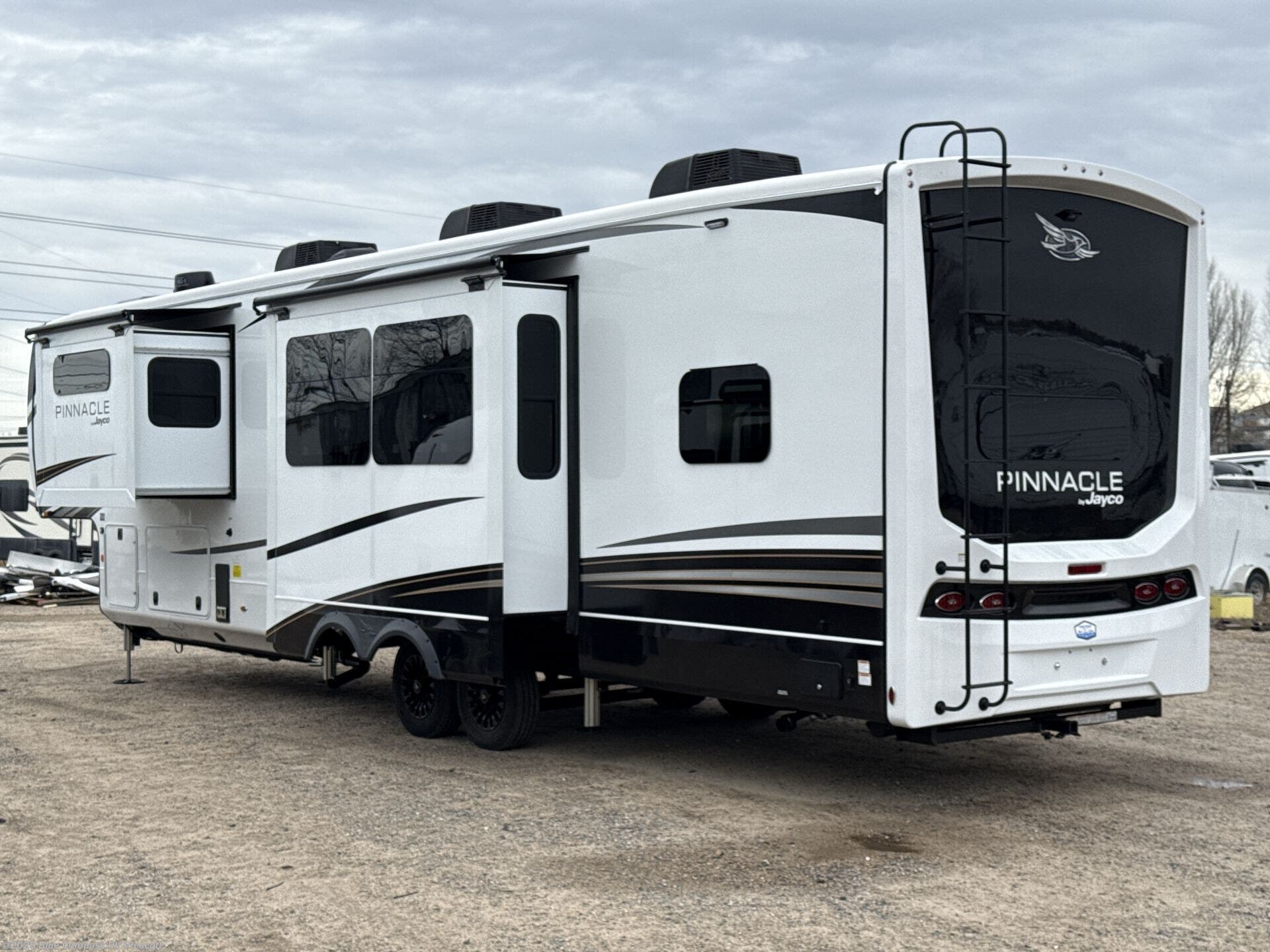New 2026 Jayco Pinnacle 38FBRK available in Prescott, Arizona