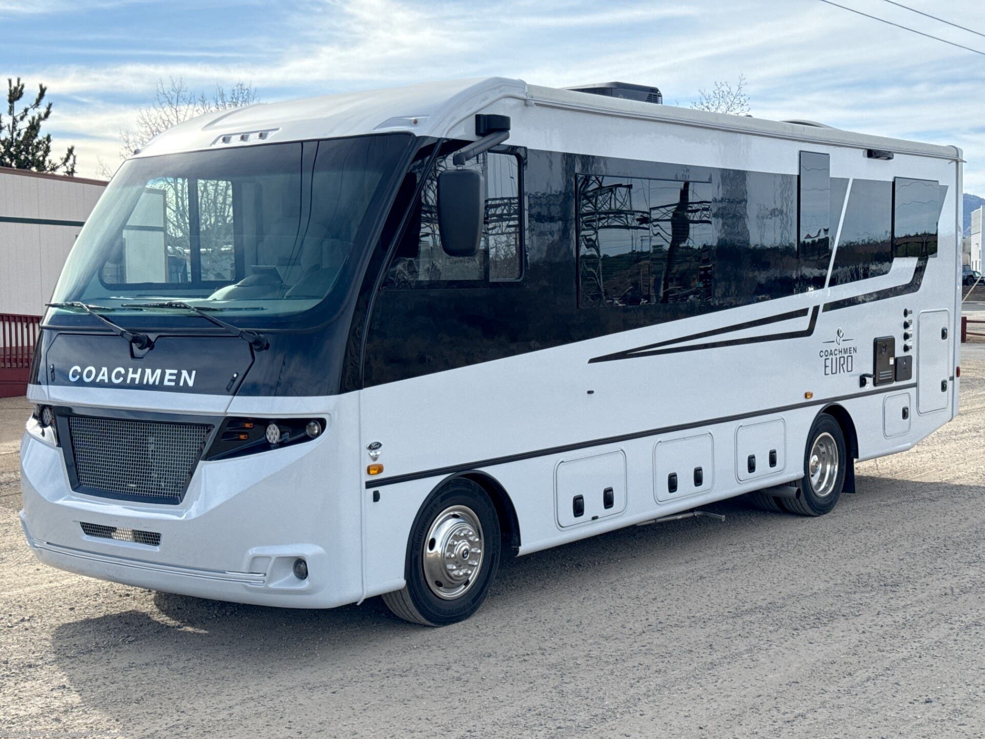 2026 Euro 25LE by Coachmen from Blue Compass RV Prescott in Prescott, Arizona