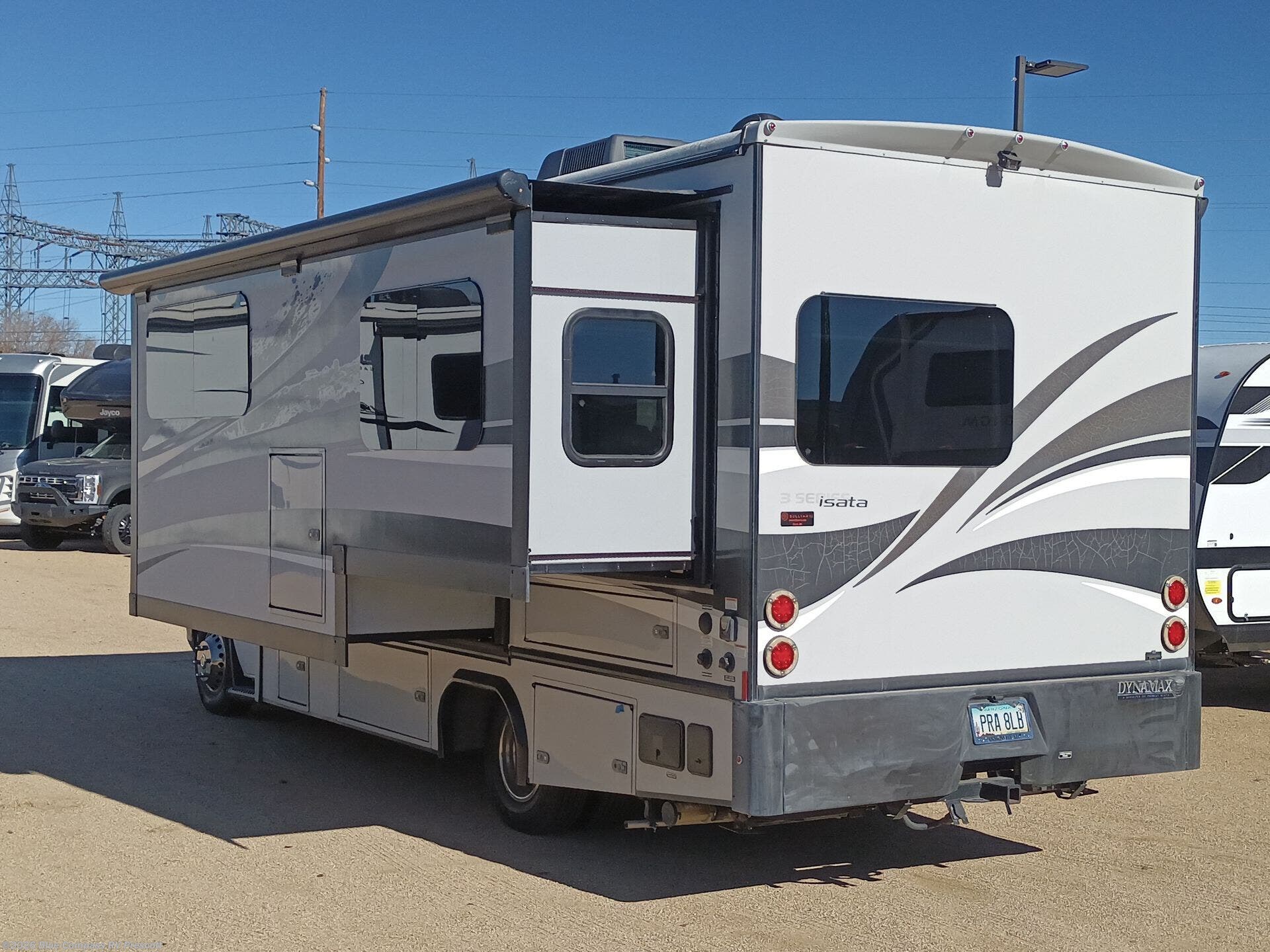 Used 2018 Dynamax Corp isata 3 24FW available in Prescott, Arizona