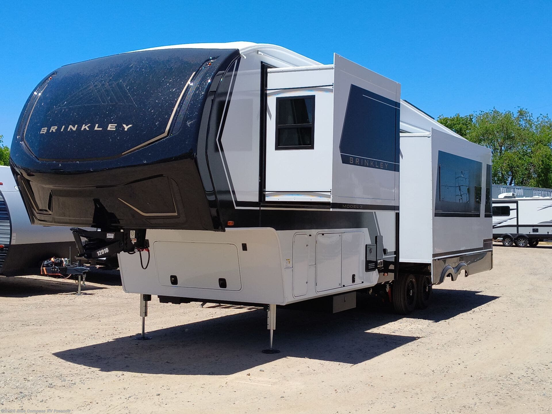 2026 Model Z 3200 by Brinkley RV from Blue Compass RV Prescott in Prescott, Arizona