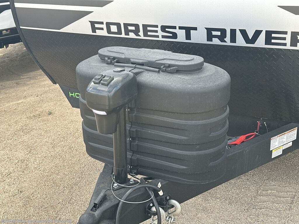 New 2026 Forest River Cherokee Grey Wolf Black Label 26SSBL available in Prescott, Arizona