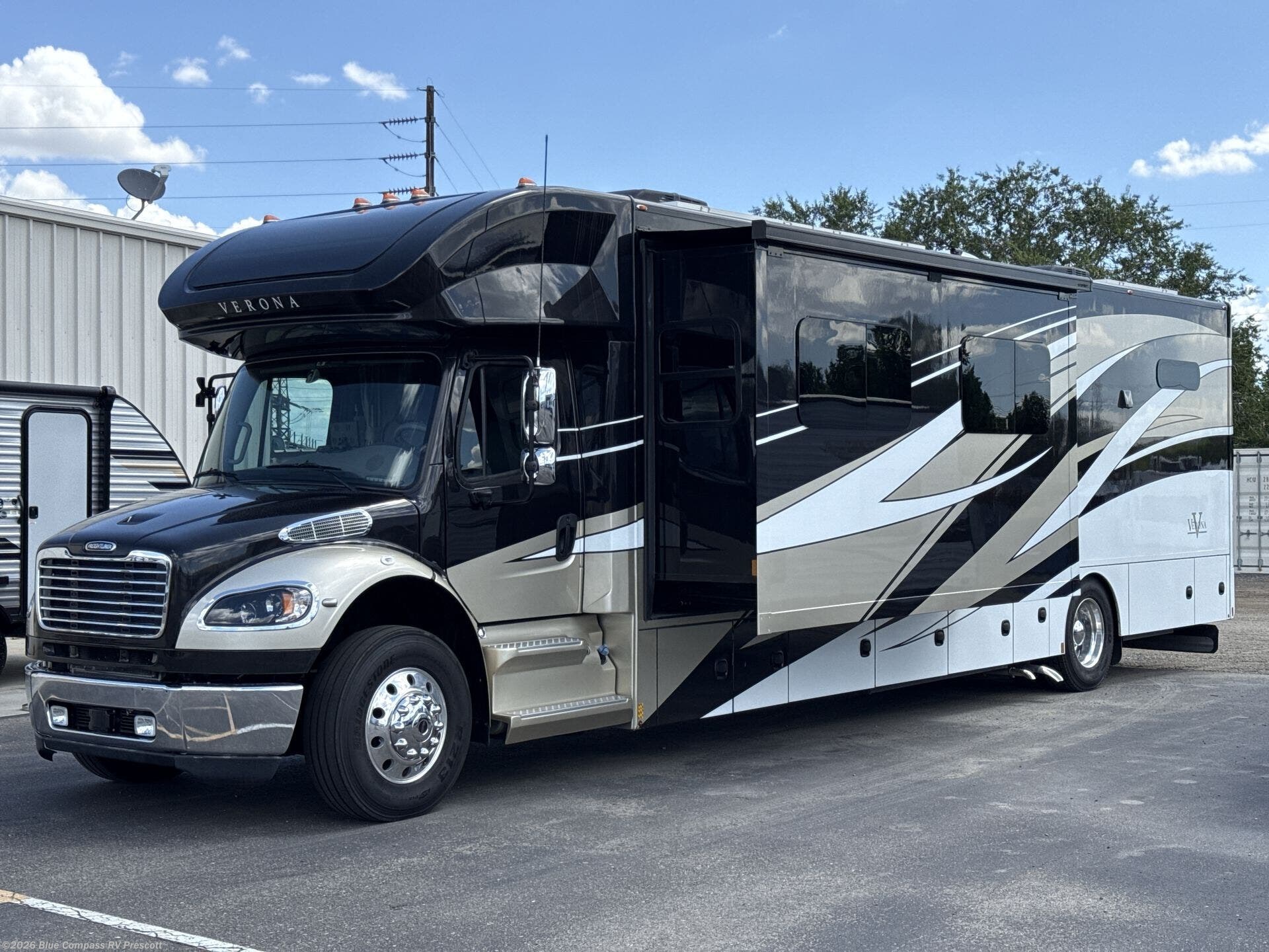 2023 Verona 40VBH by Renegade RV from Blue Compass RV Prescott in Prescott, Arizona