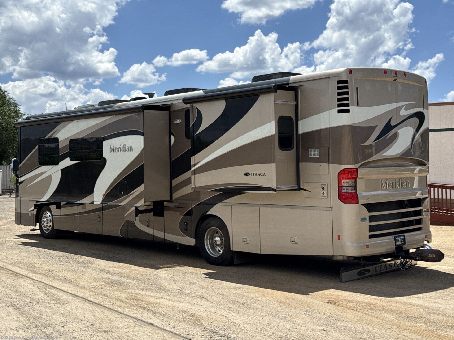 Used 2014 Itasca Meridian 40U available in Prescott, Arizona