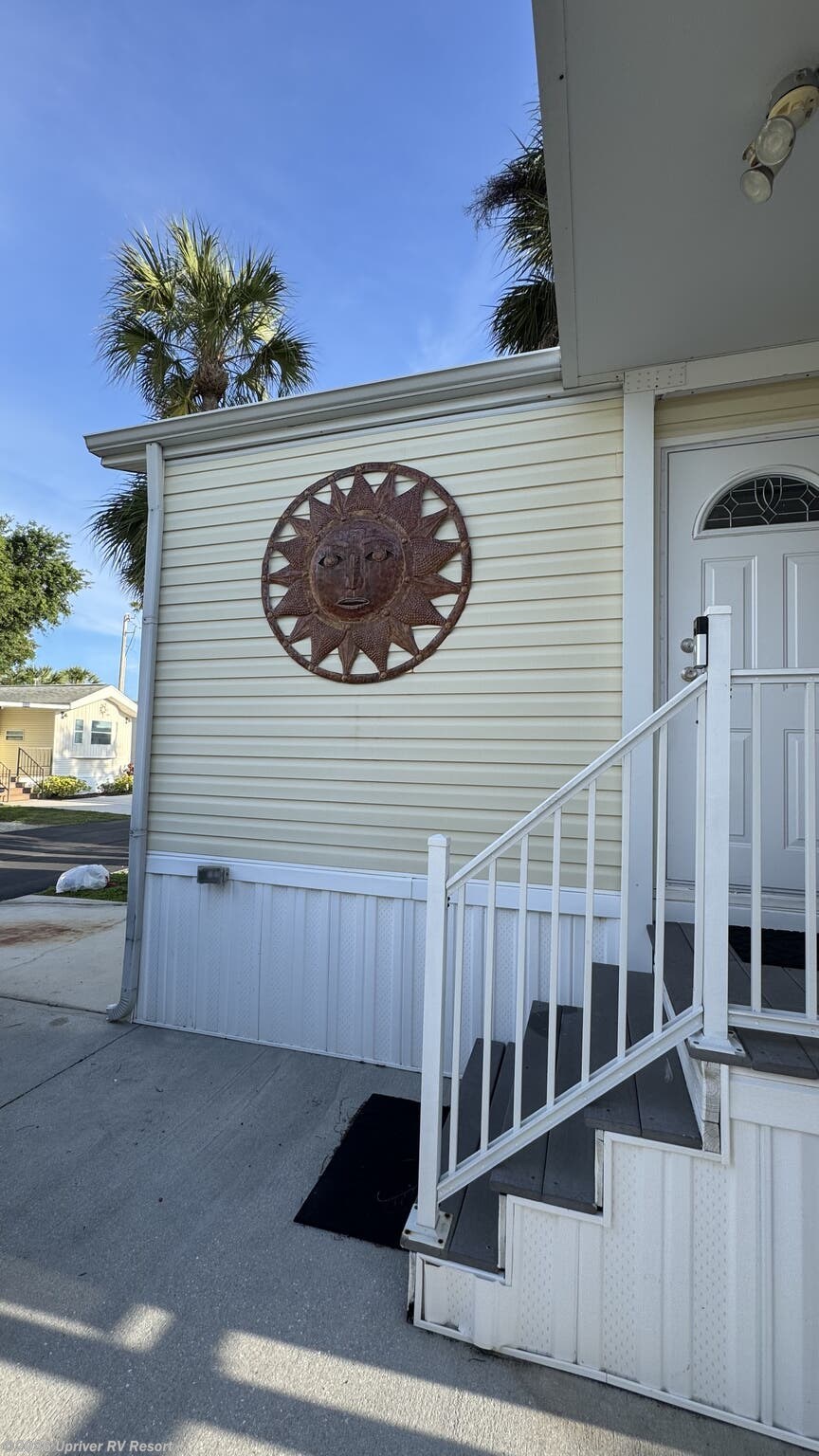 Used 2007 Skyline available in North Fort Myers, Florida